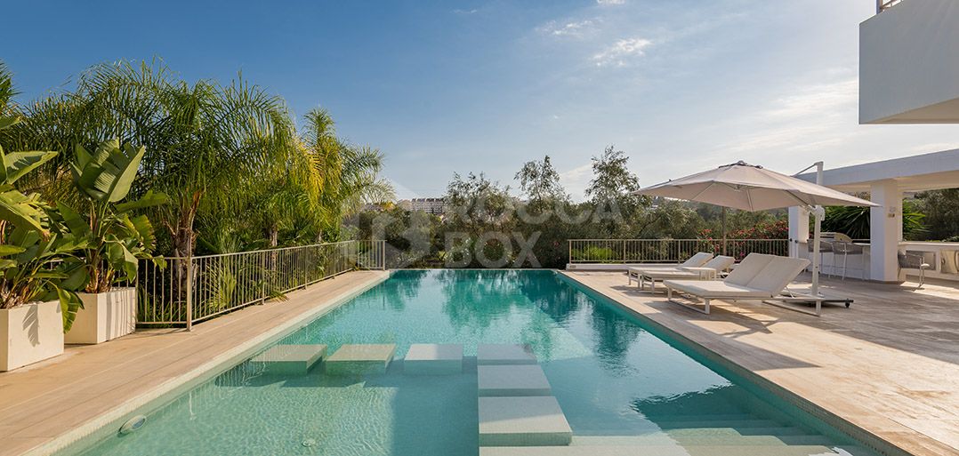 GOLF VIEW VILLA IN MARBELLA