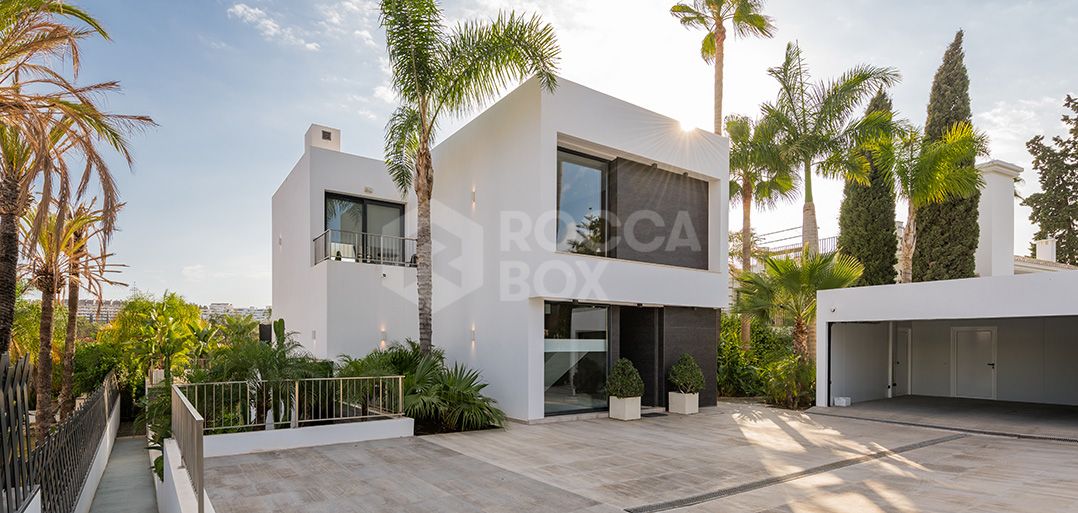 GOLF VIEW VILLA IN MARBELLA
