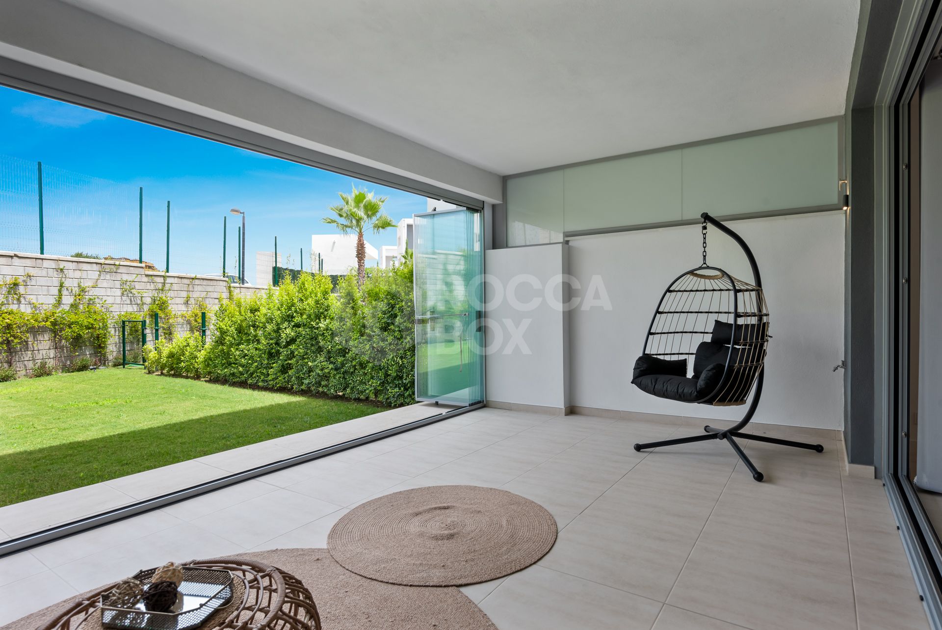 APARTMENT IN ESTEPONA