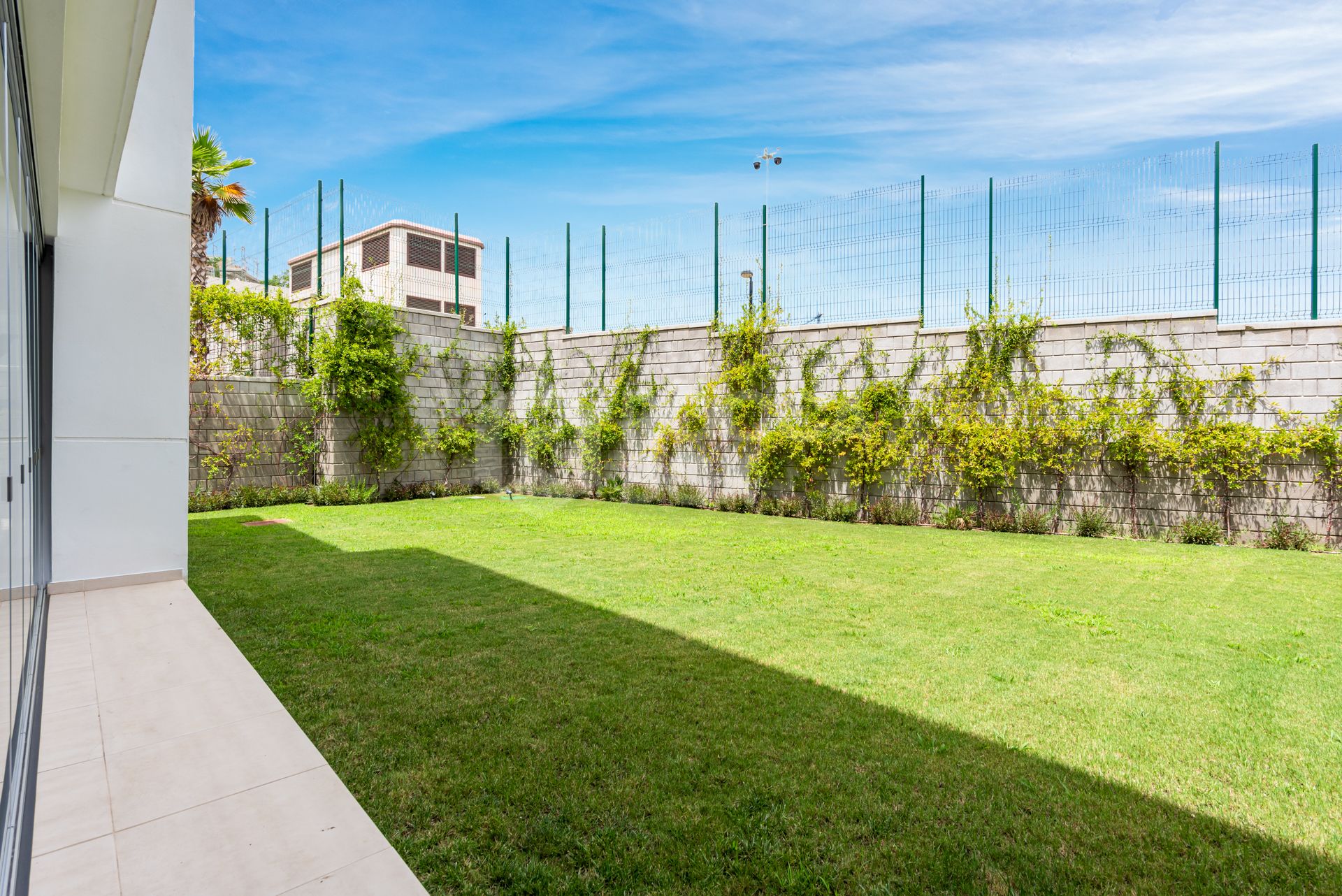 APARTMENT IN ESTEPONA