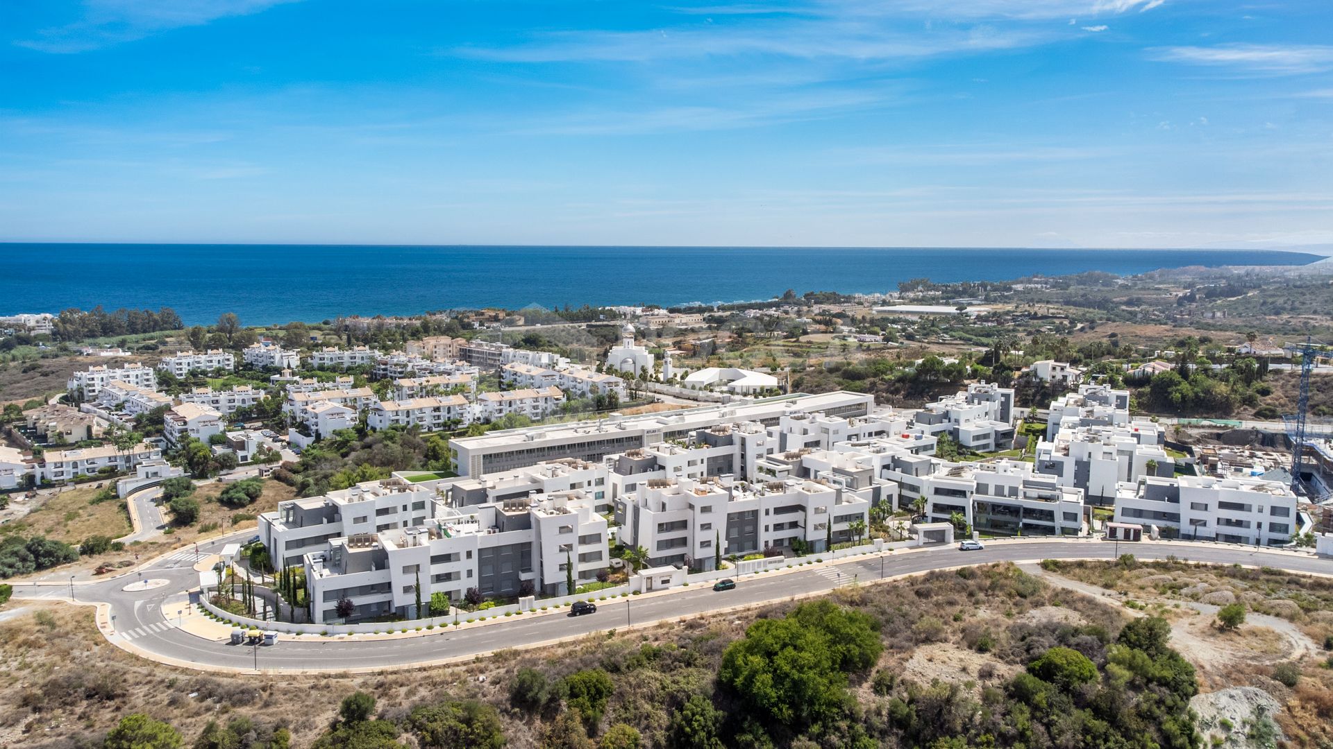 APARTMENT IN ESTEPONA