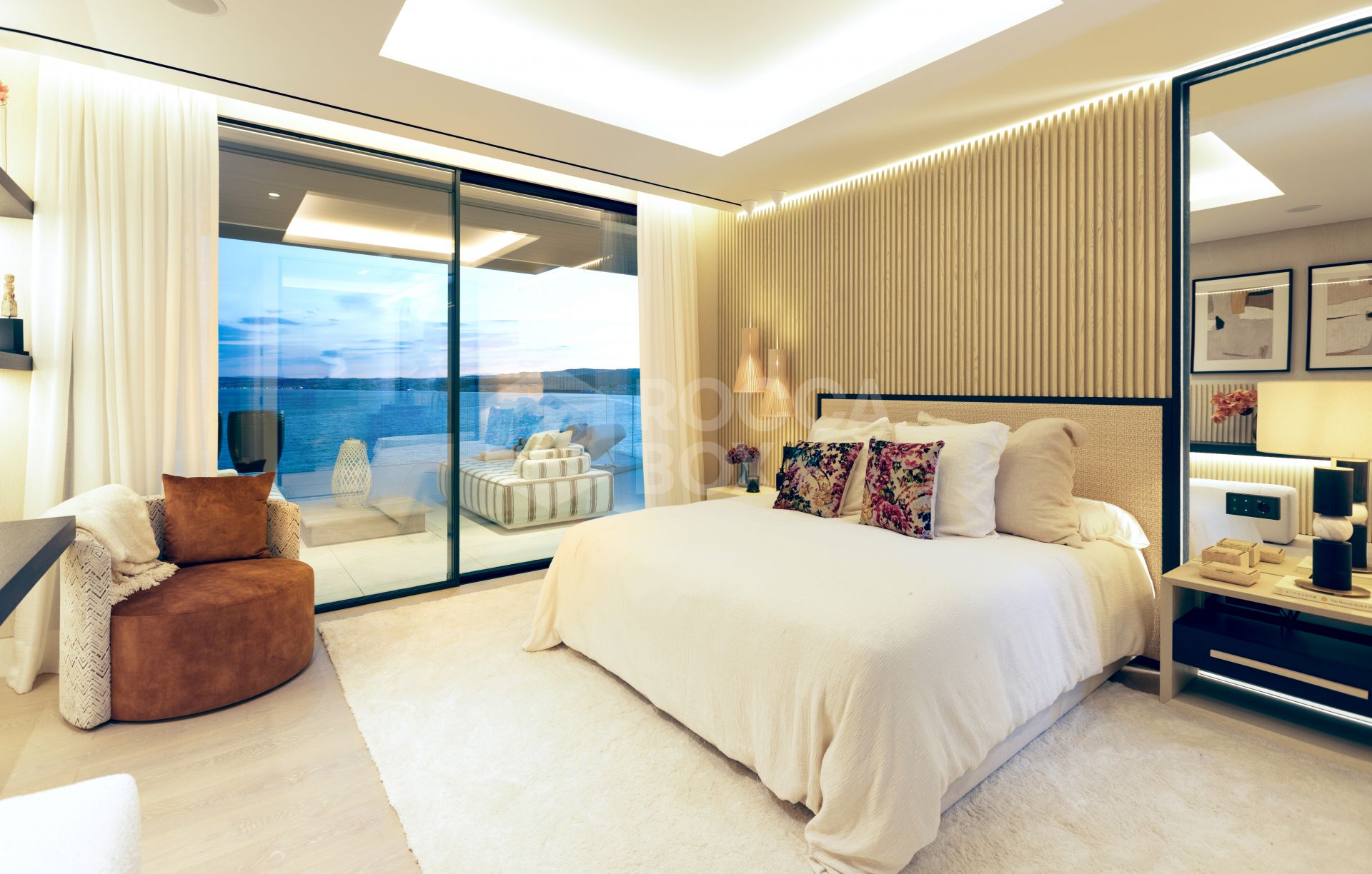 Experience the Epitome of Luxury Living in Estepona's Front Line Beach Apartments