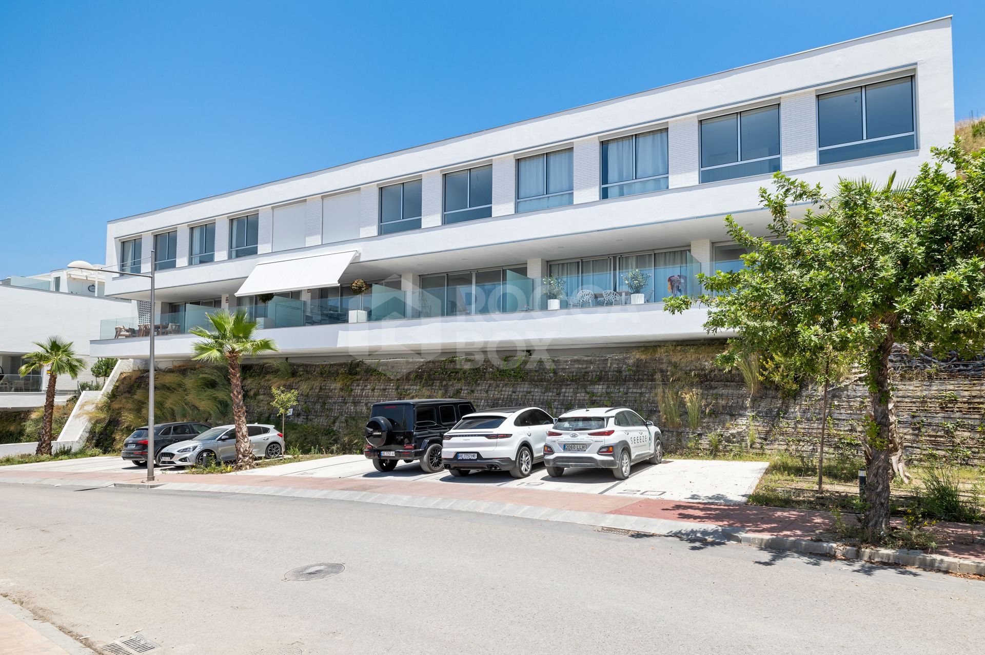 Amazing Townhouse with 3 floors in Estepona