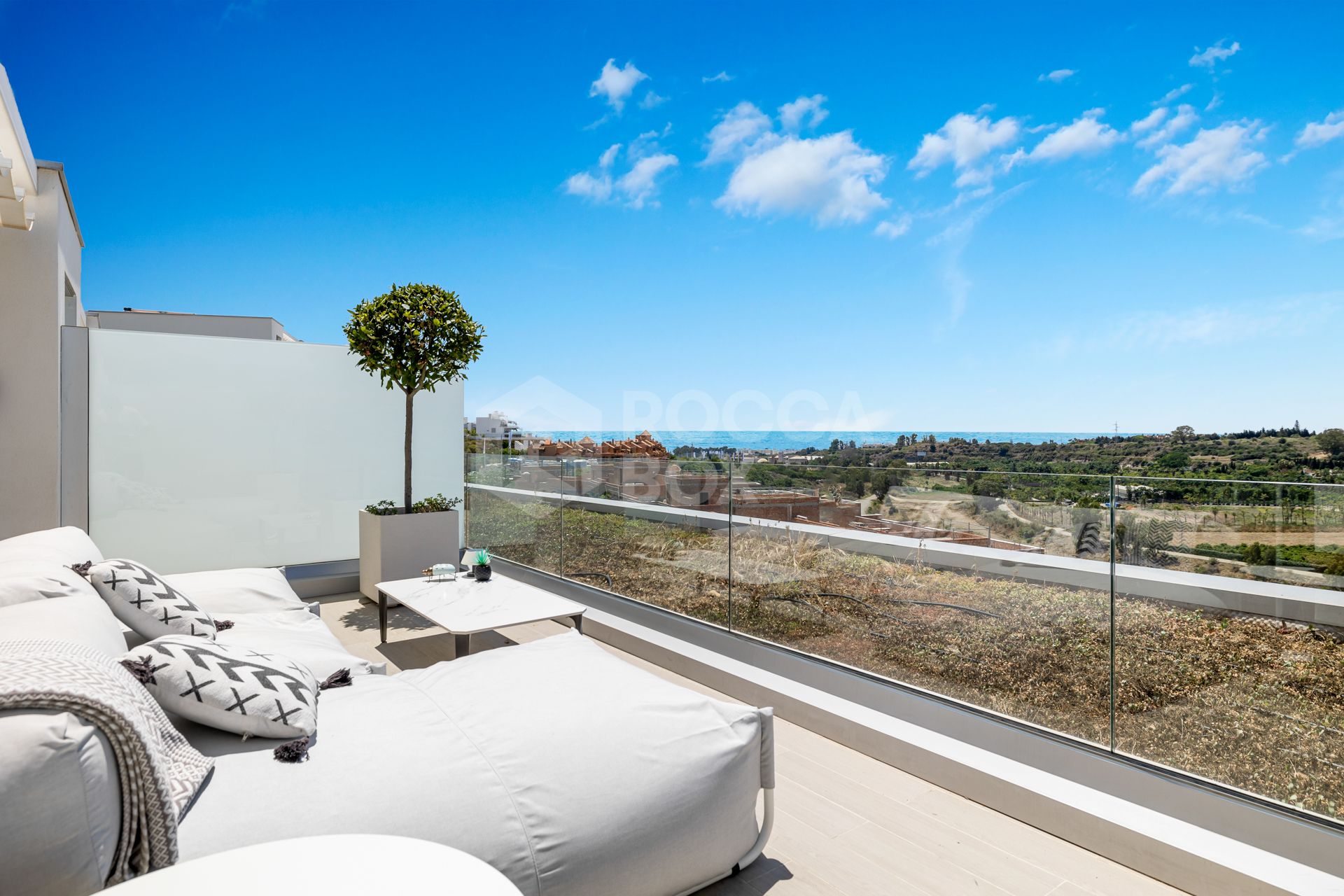 Amazing Townhouse with 3 floors in Estepona