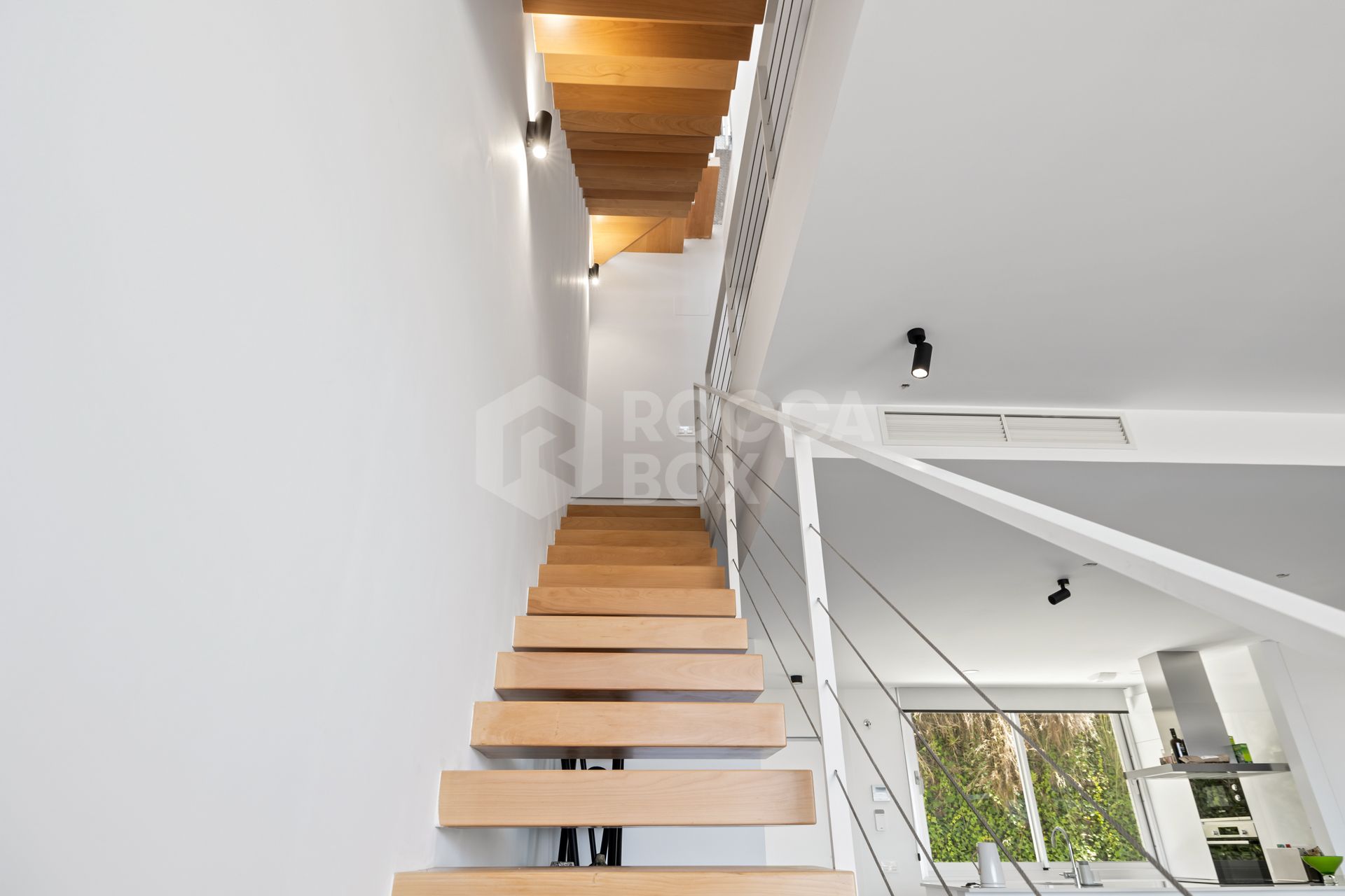 Amazing Townhouse with 3 floors in Estepona