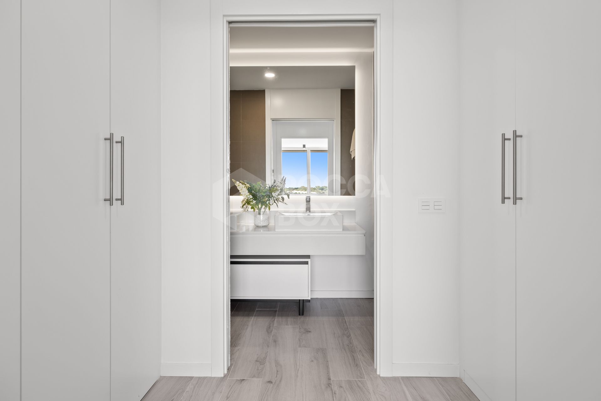 Amazing Townhouse with 3 floors in Estepona