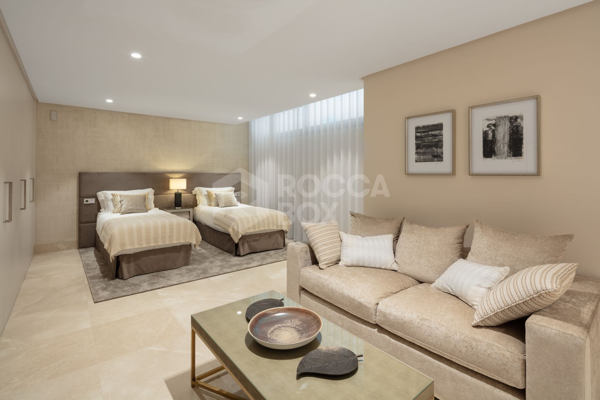 VILLA IN THE NEW GOLDEN MILE