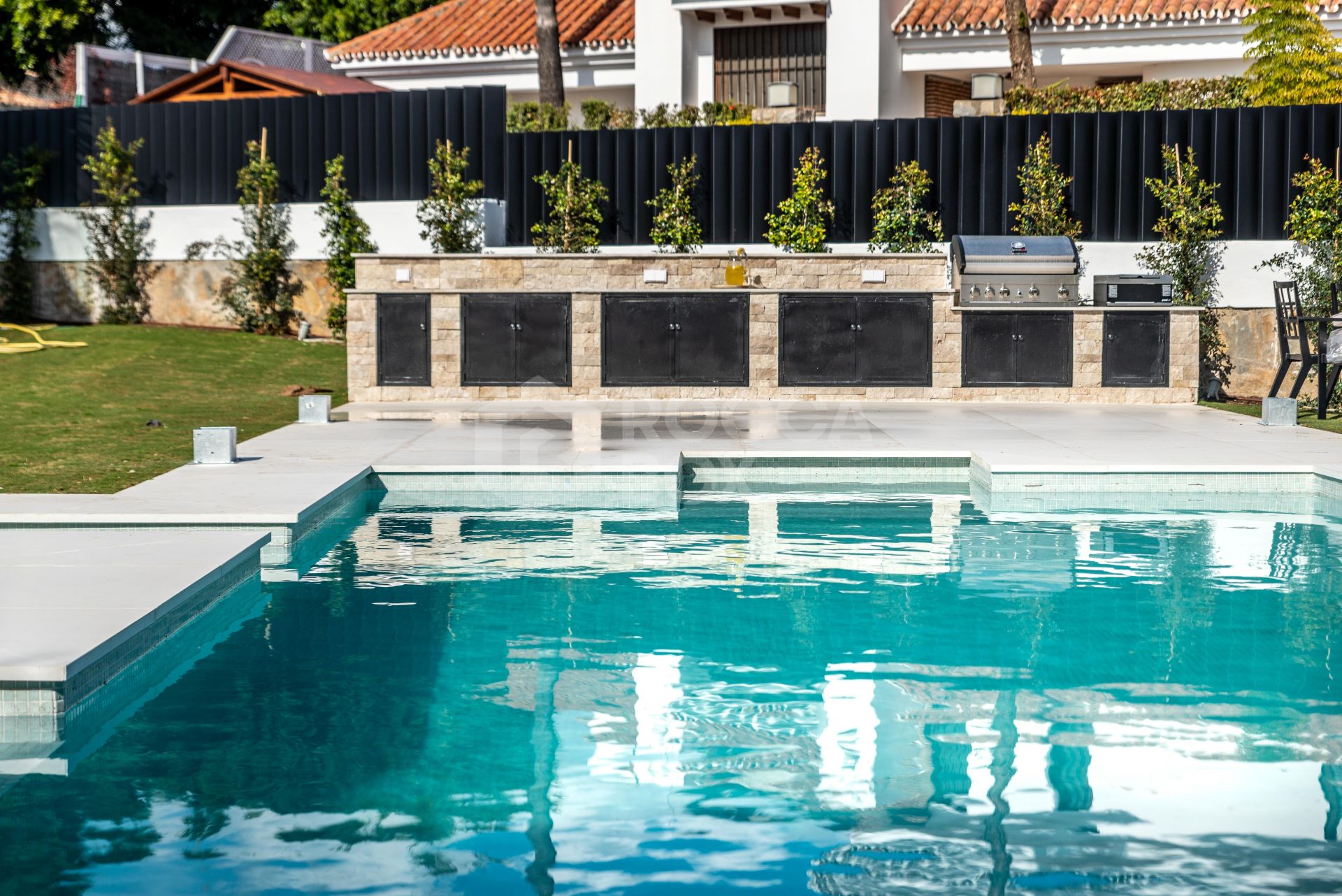 VILLA IN PUERTO BANÚS, MARBELLA