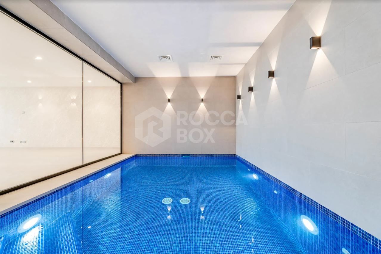 Exquisite Bespoke Villa in Los Flamingos: Unparalleled Luxury and Design