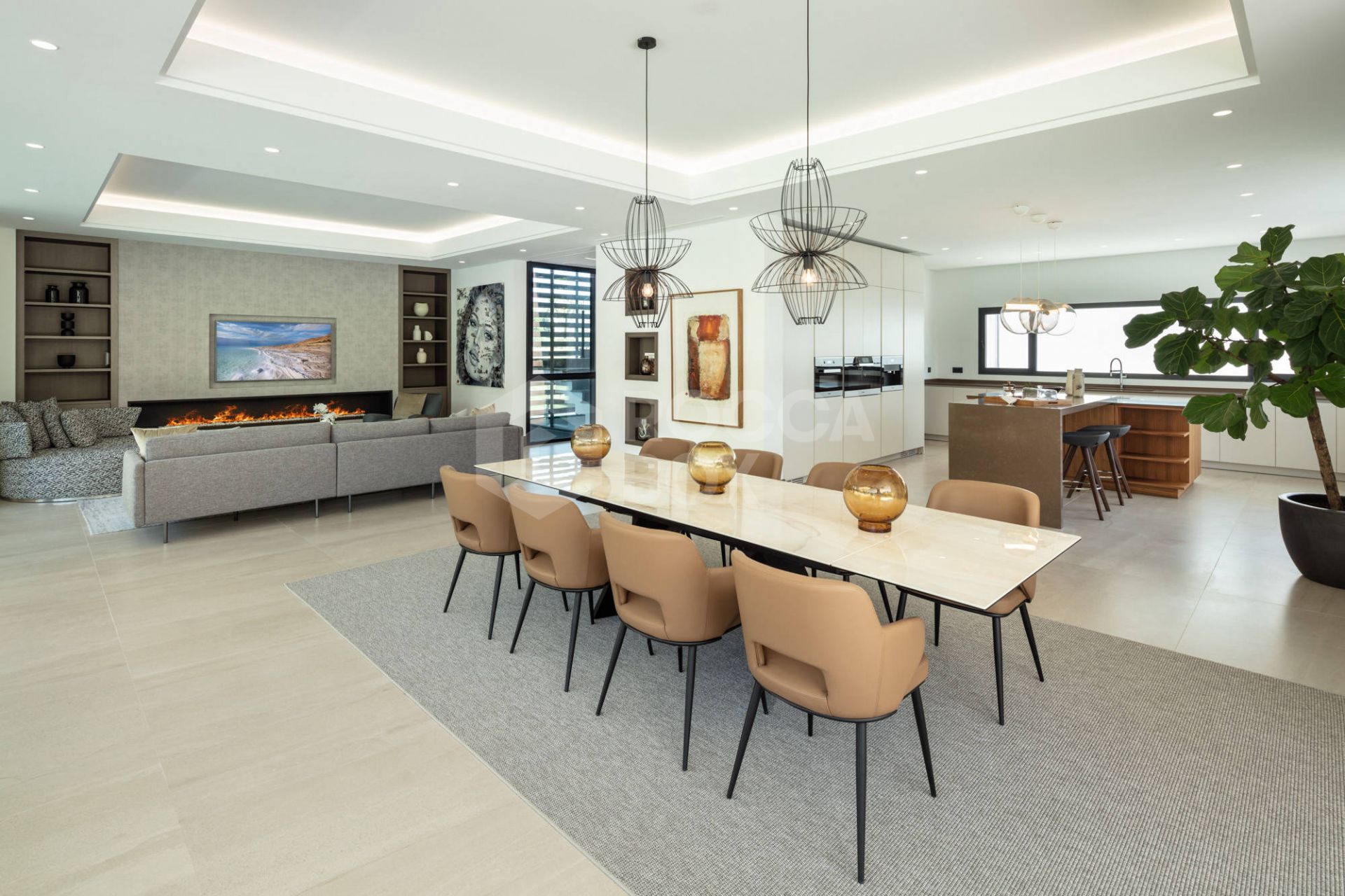 Contemporary Masterpiece in Nueva Andalucia: A Luxurious Haven