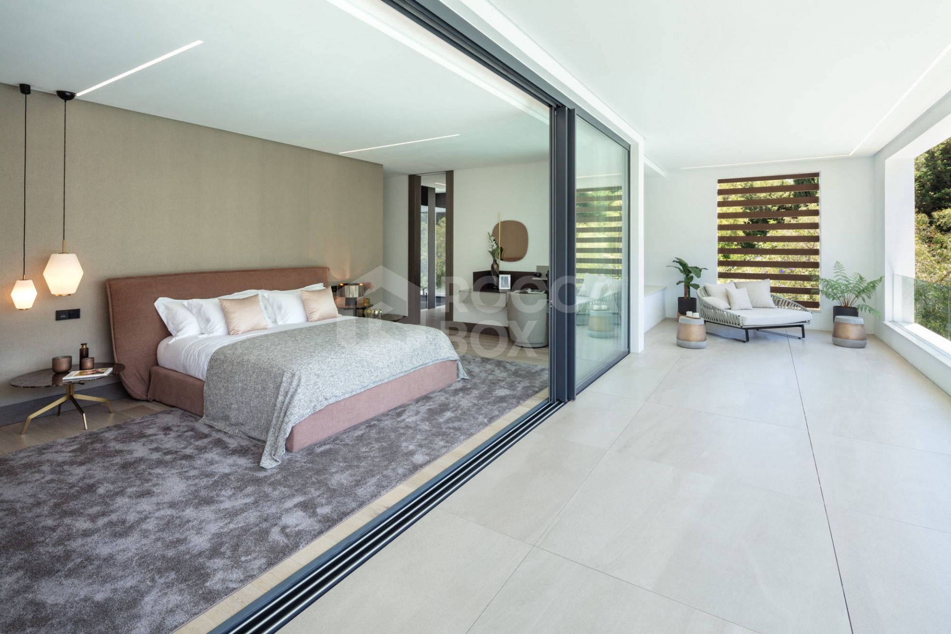 Contemporary Masterpiece in Nueva Andalucia: A Luxurious Haven
