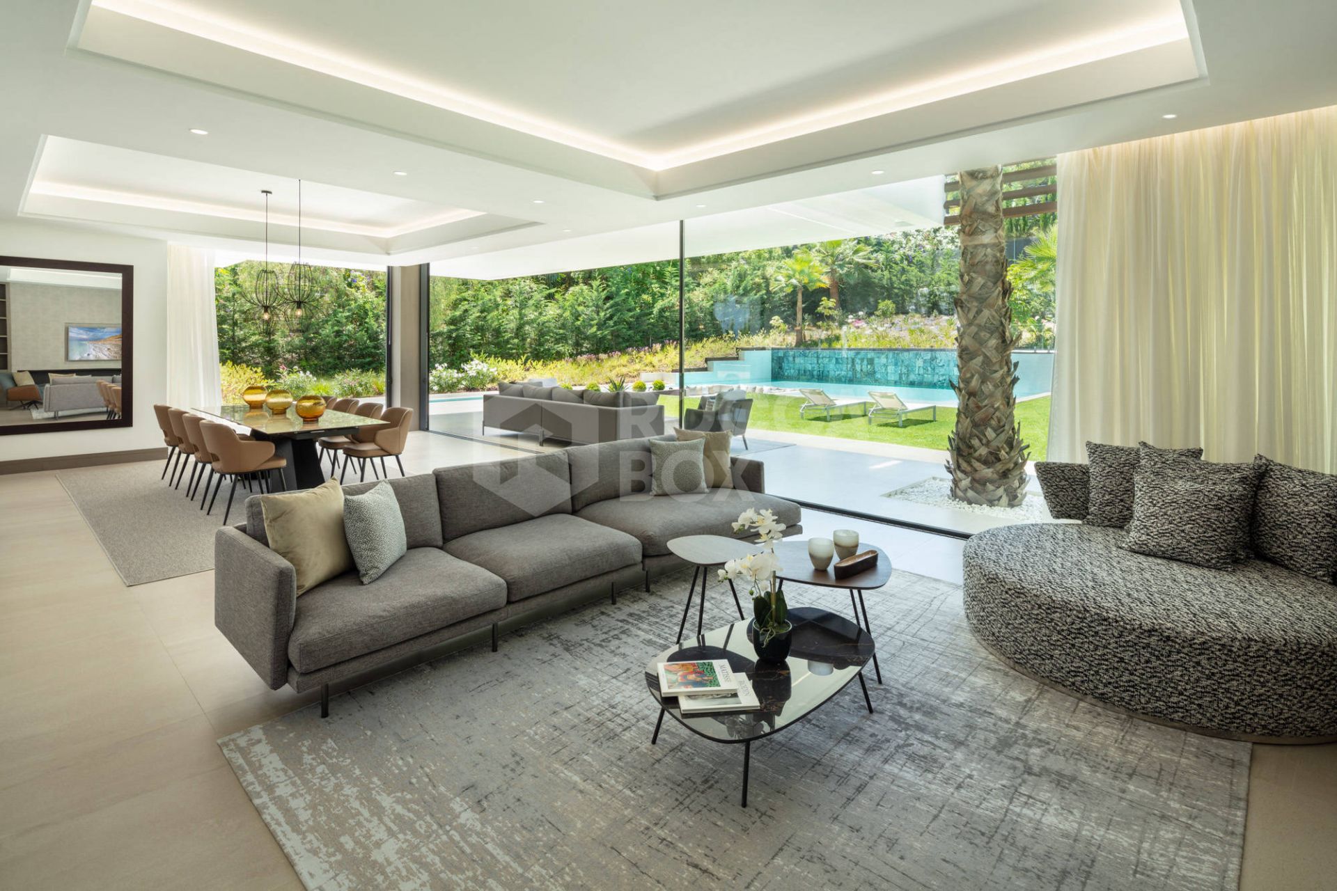 Contemporary Masterpiece in Nueva Andalucia: A Luxurious Haven