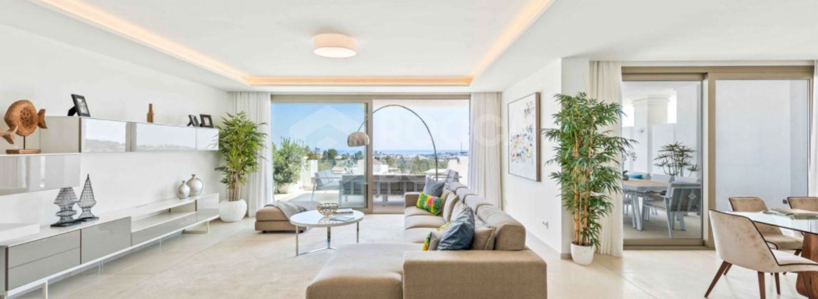 Luxurious Apartments with Unparalleled Amenities: An Exquisite Living Experience