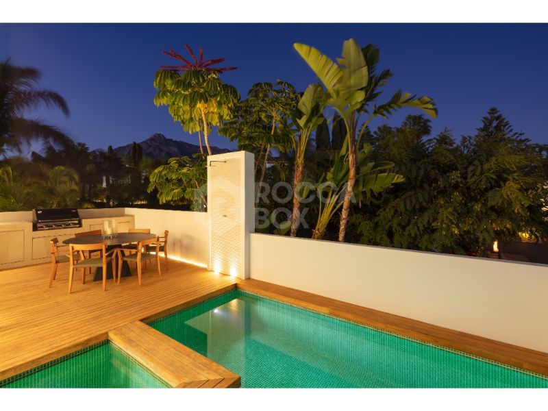 Opulent beachside villa located in the prestigious Puente Romano resort with easy access to the beach.