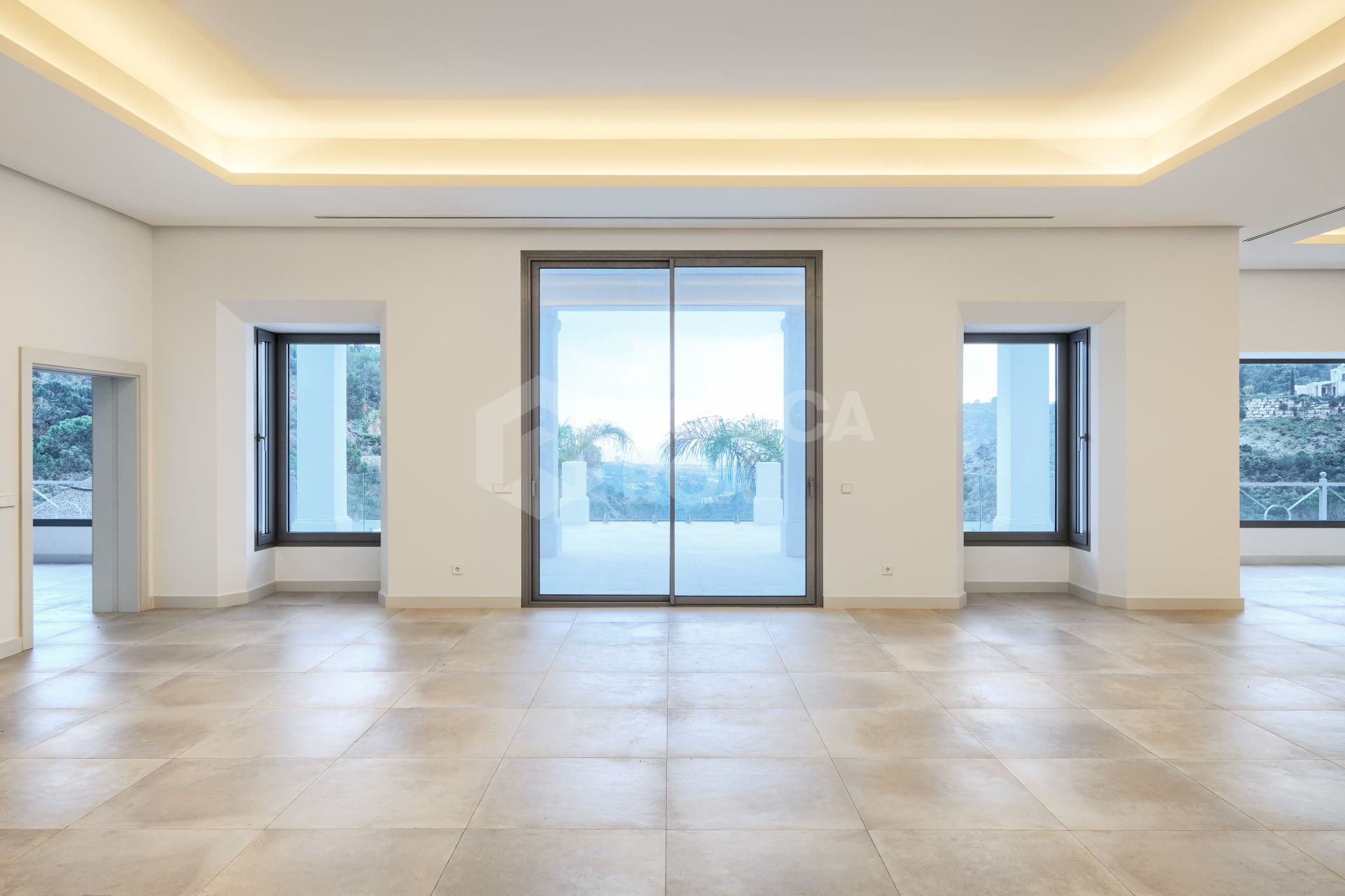 Spectacular luxury villa for sale in El Madroñal, Benahavis.