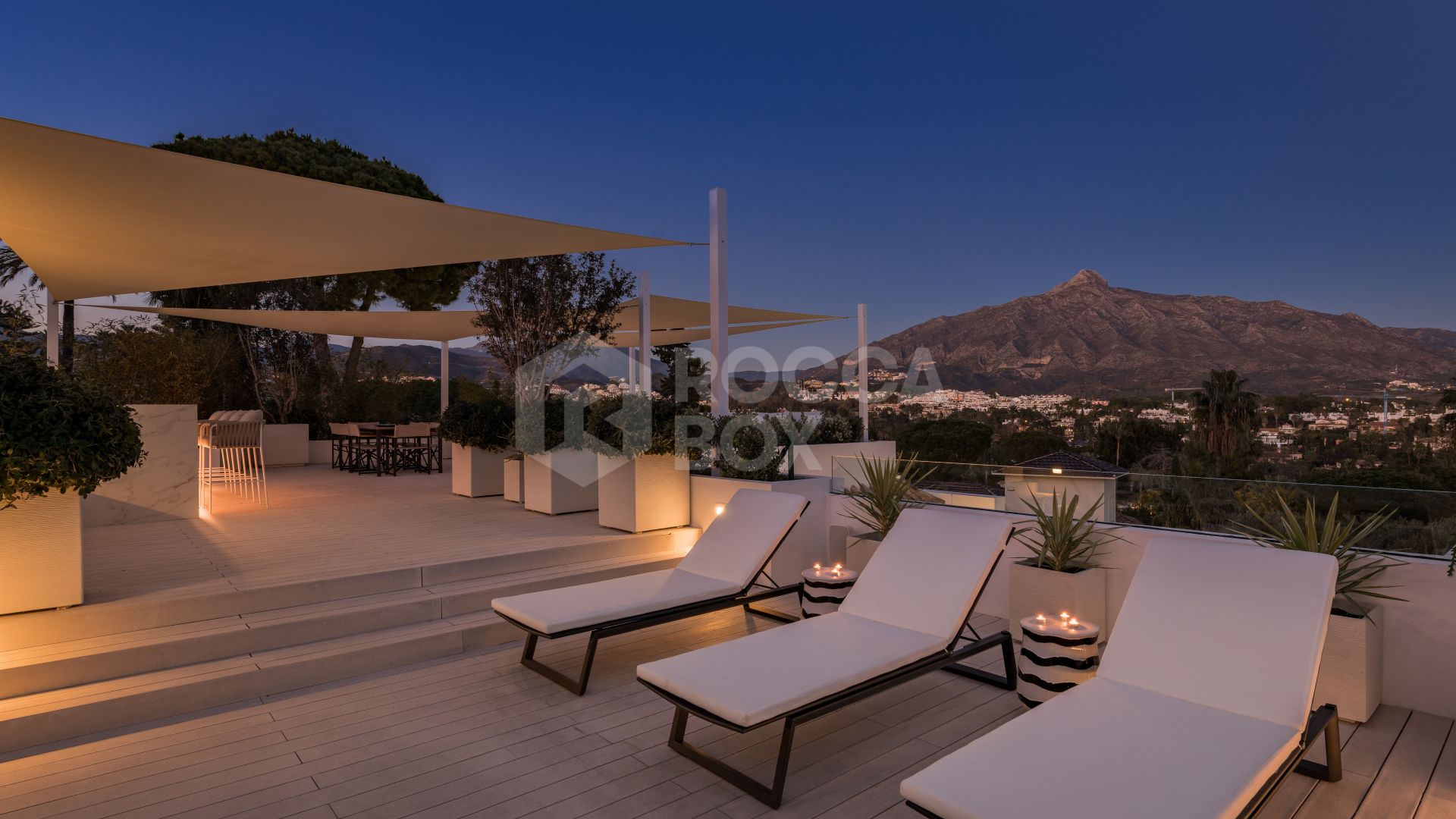 A World Of Luxury Elegance & Prestige. A Modern 4 Bed Villa in Nueva Andalucia, Marbella