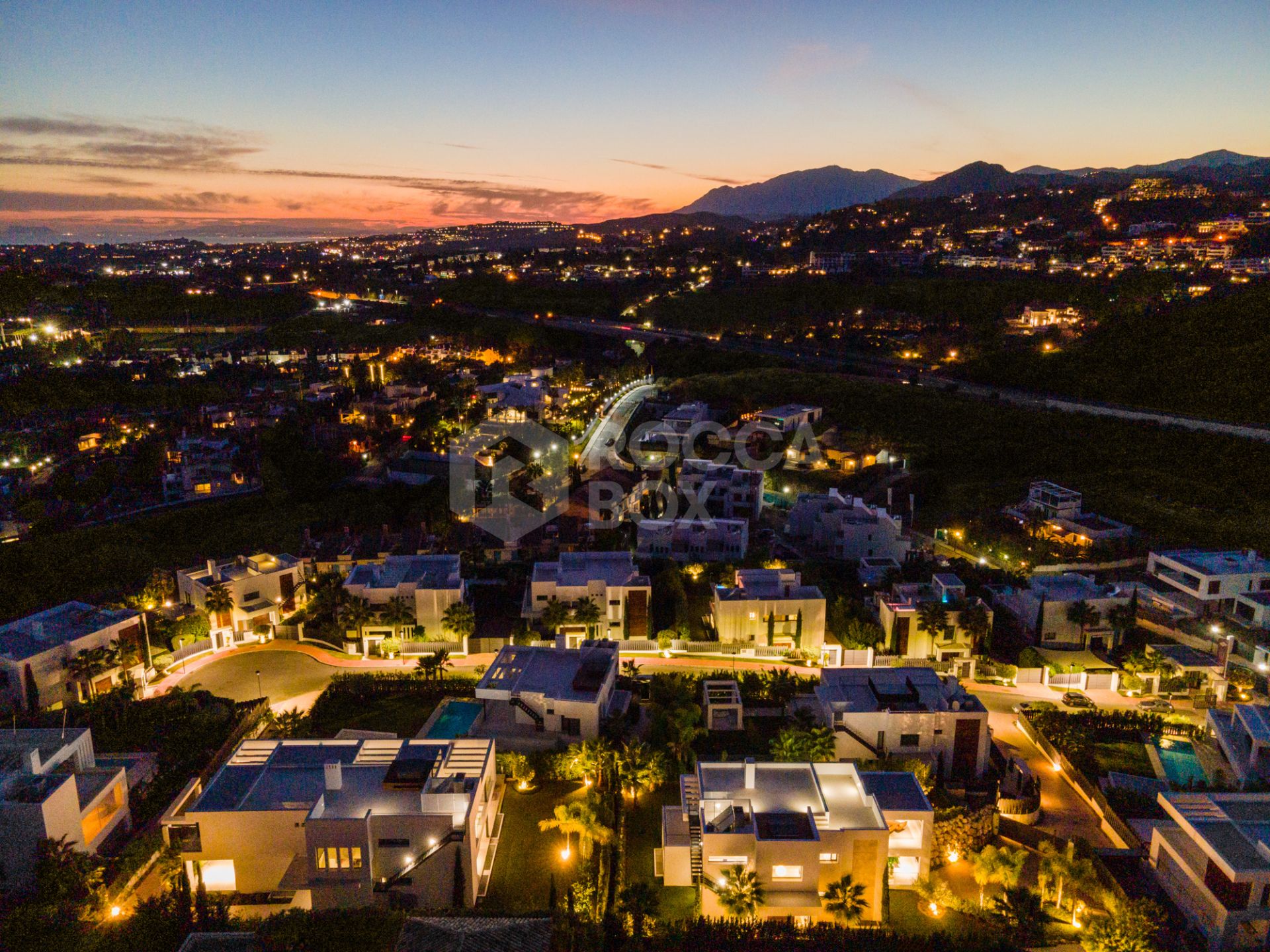The Wow Factor New Villa in Nueva Andalucia, Marbella