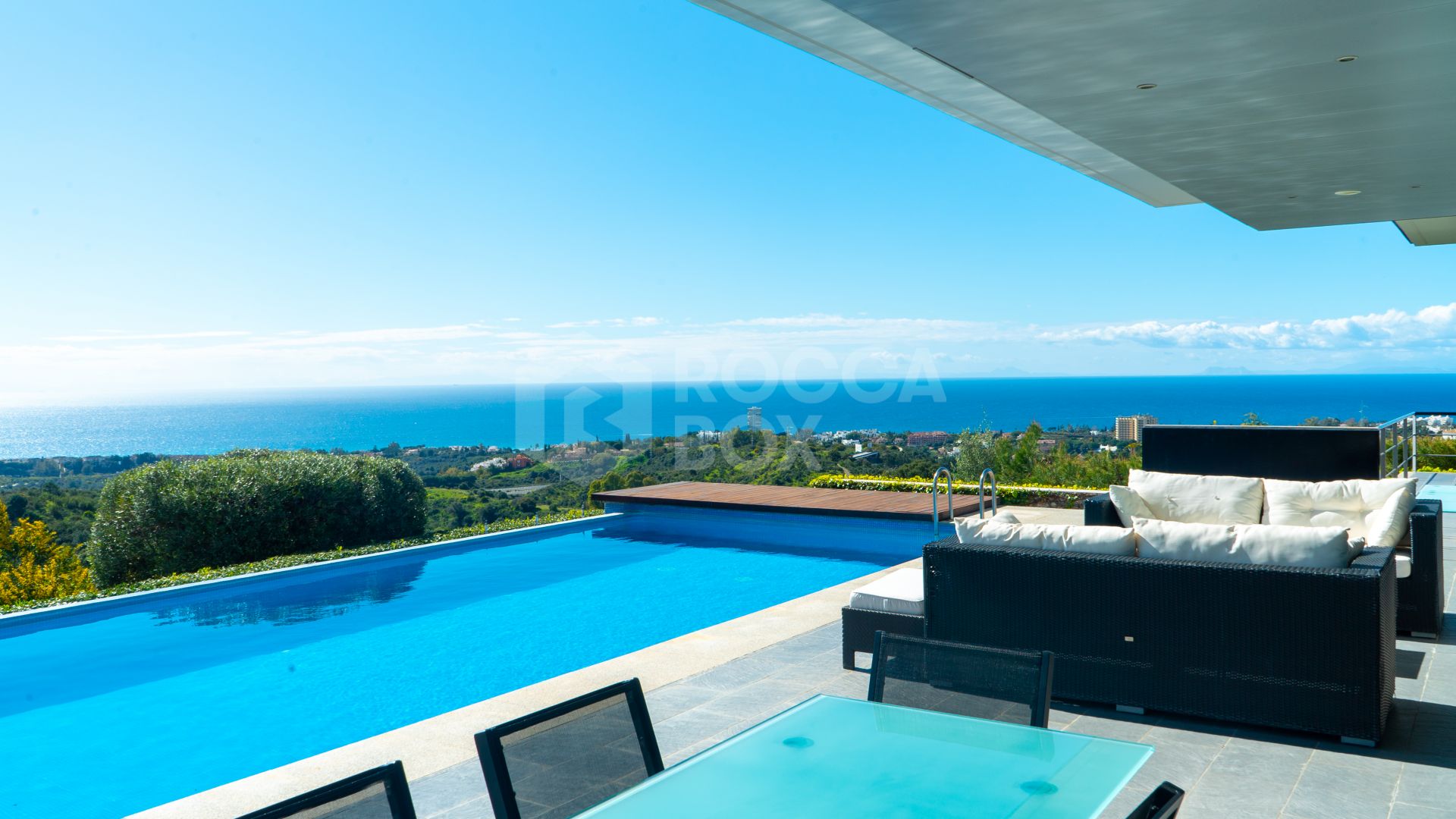 360º SEA VIEWS VILLA IN ALTOS DE LOS MONTEROS MARBELLA