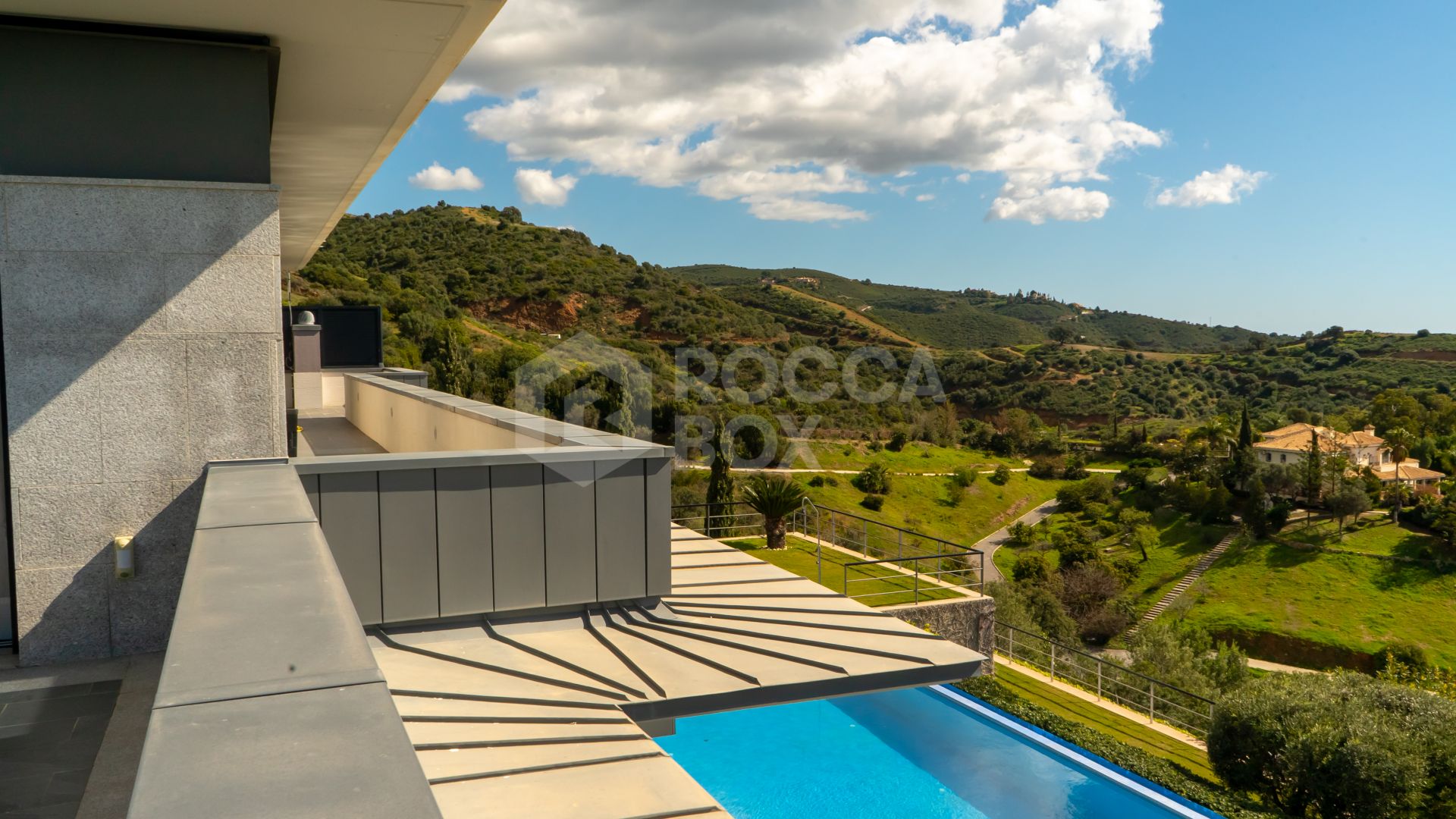 360º SEA VIEWS VILLA IN ALTOS DE LOS MONTEROS MARBELLA