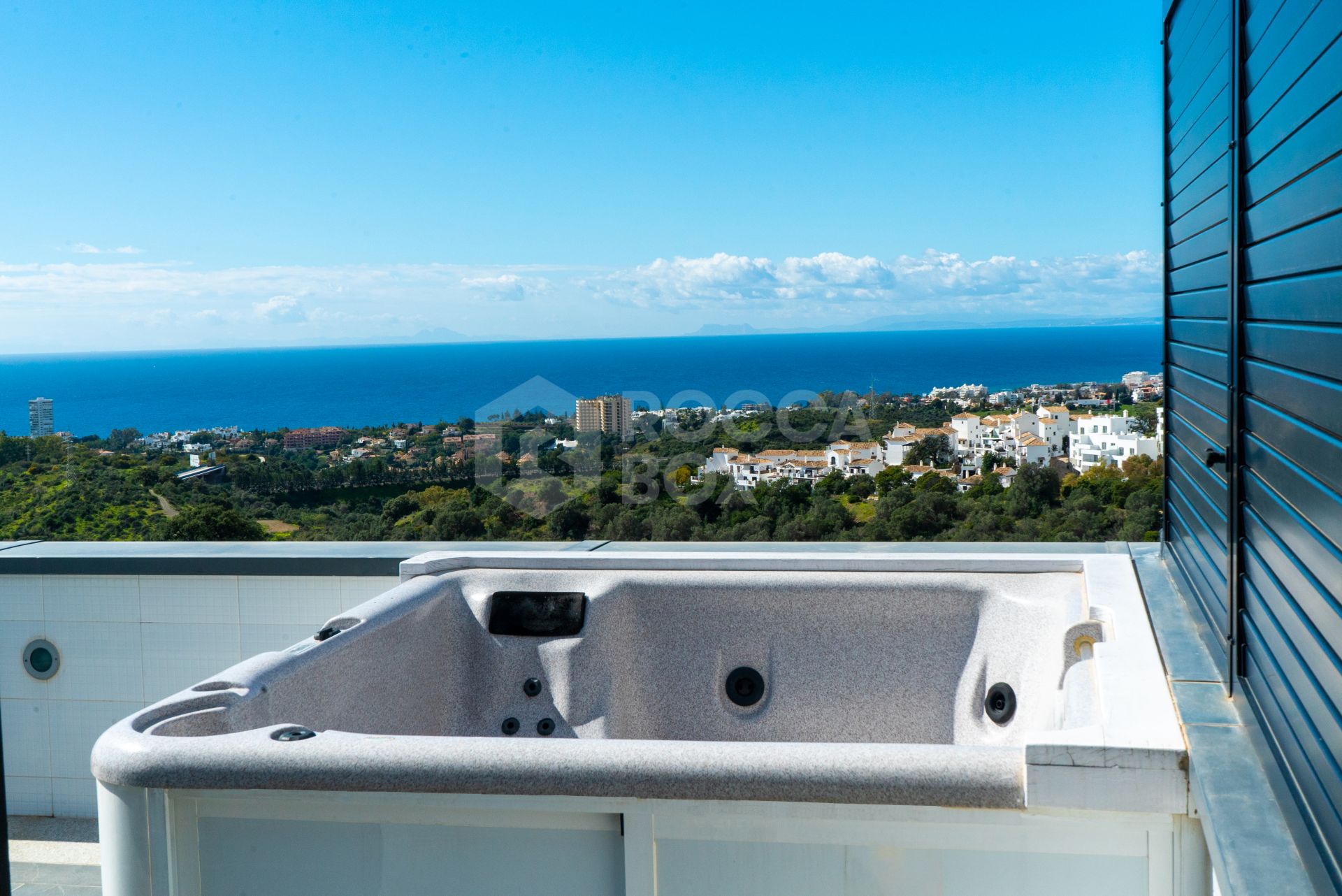 360º SEA VIEWS VILLA IN ALTOS DE LOS MONTEROS MARBELLA