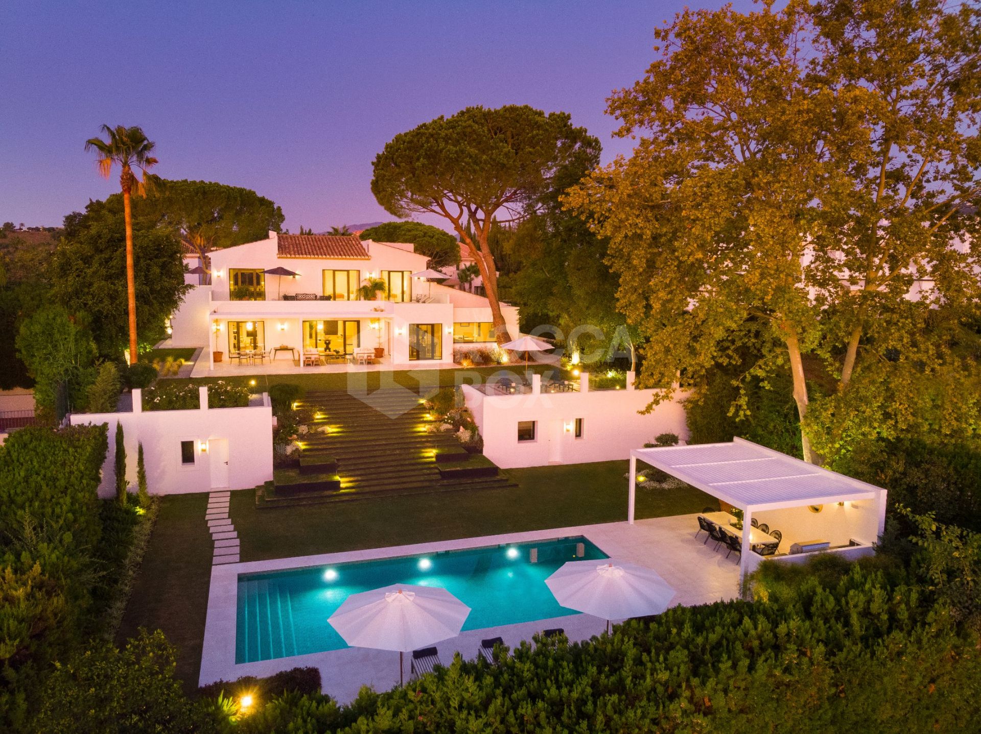 Stunning Mega Villa Located In The Heart Of The Golf Valley