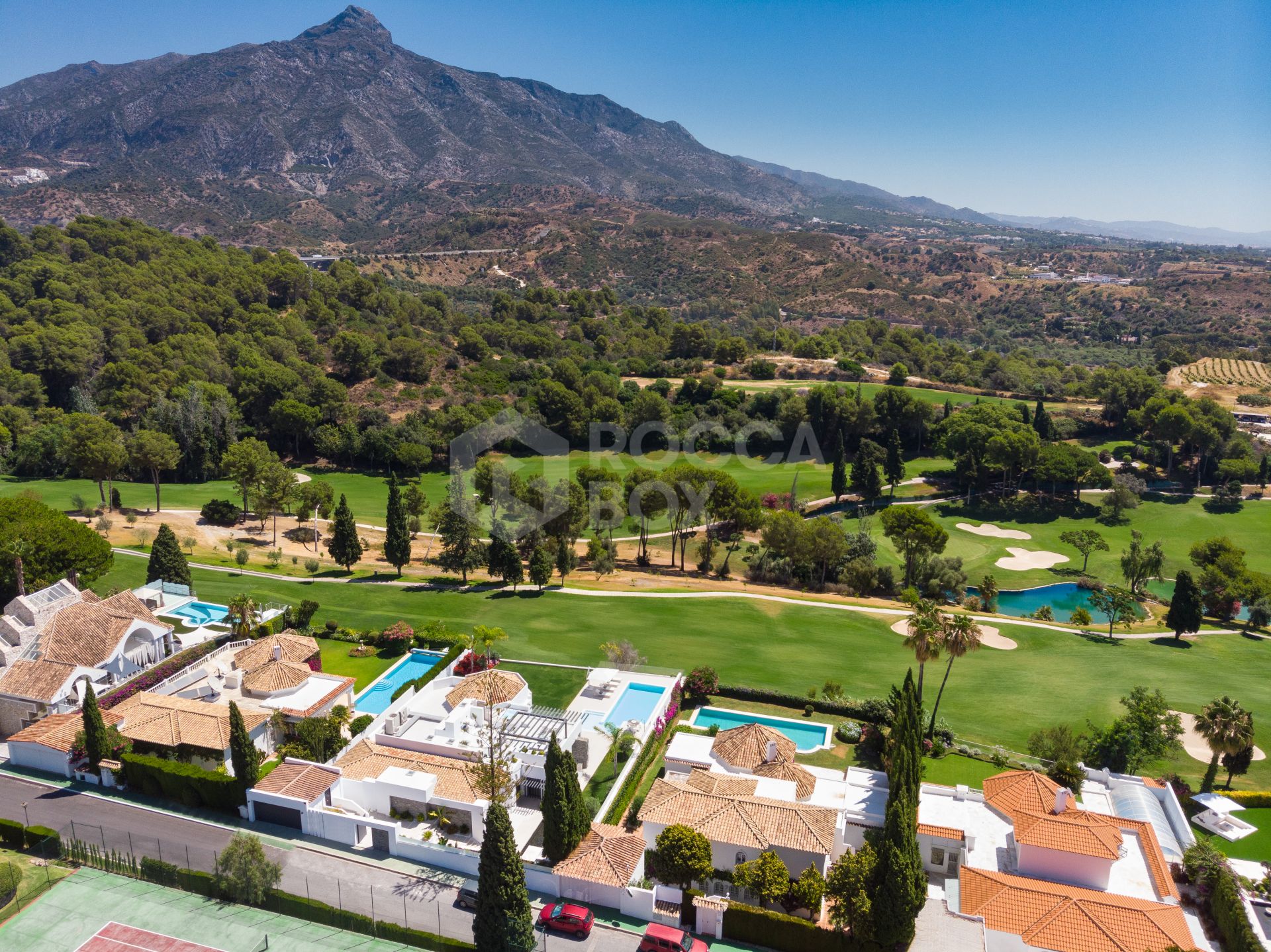 Live In The Lap Of Luxury A Modern 5 Bed 5 Villa Nueva Andalucia, Marbella