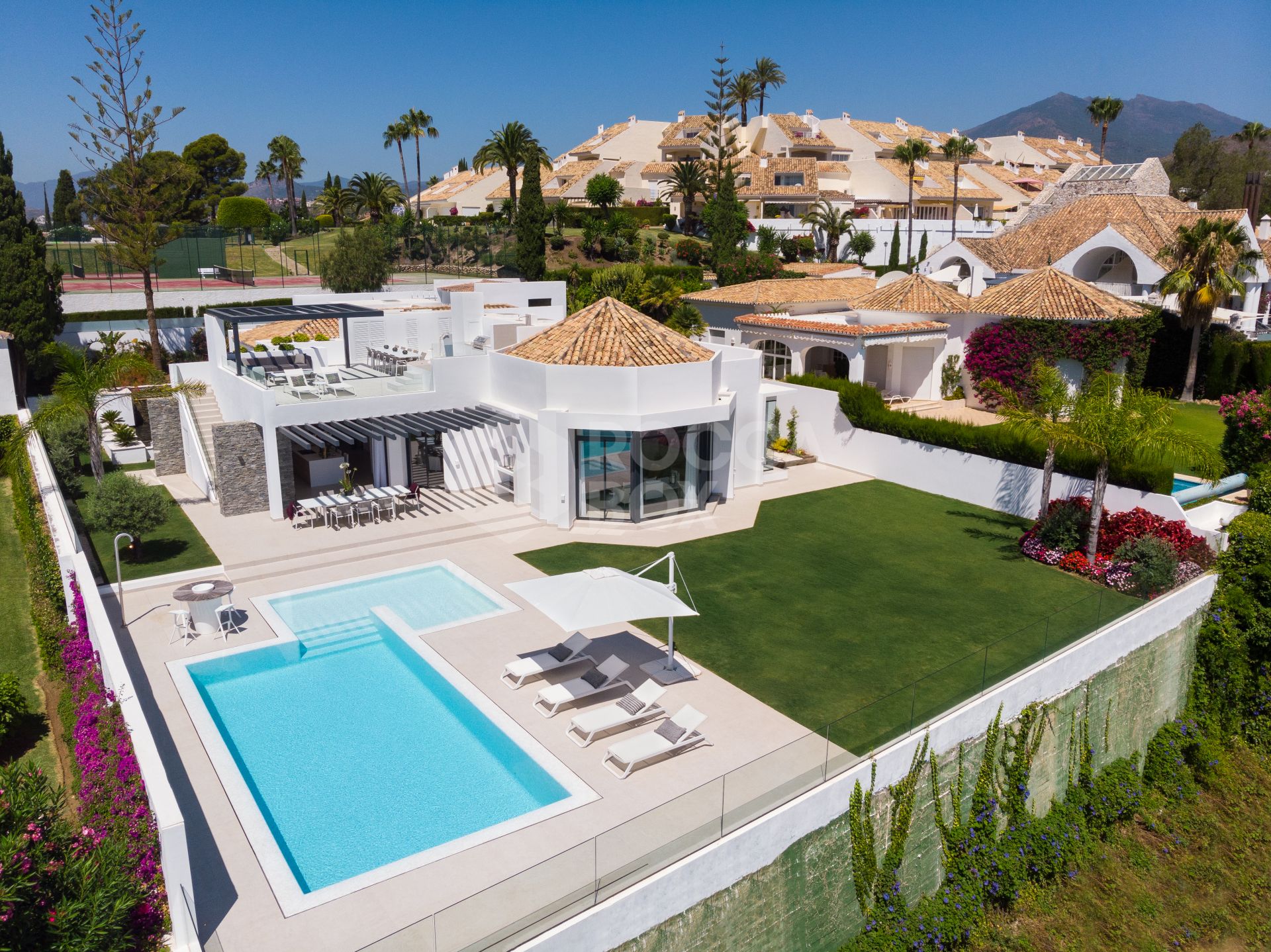 Live In The Lap Of Luxury A Modern 5 Bed 5 Villa Nueva Andalucia, Marbella