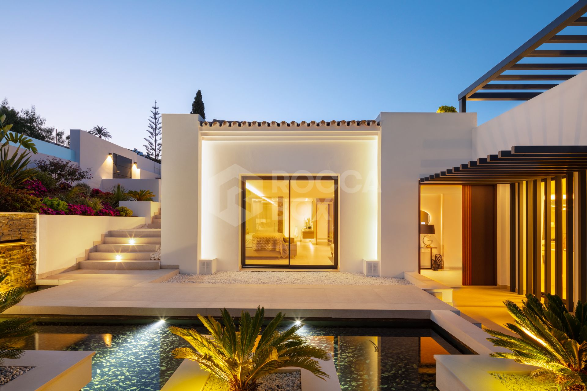 Live In The Lap Of Luxury A Modern 5 Bed 5 Villa Nueva Andalucia, Marbella