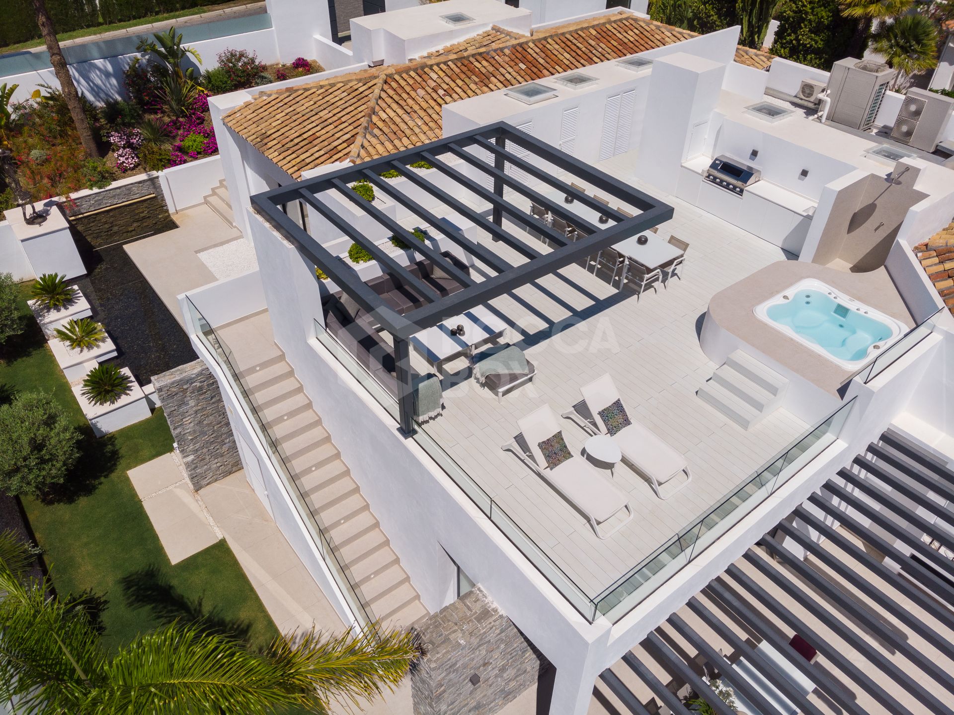Live In The Lap Of Luxury A Modern 5 Bed 5 Villa Nueva Andalucia, Marbella