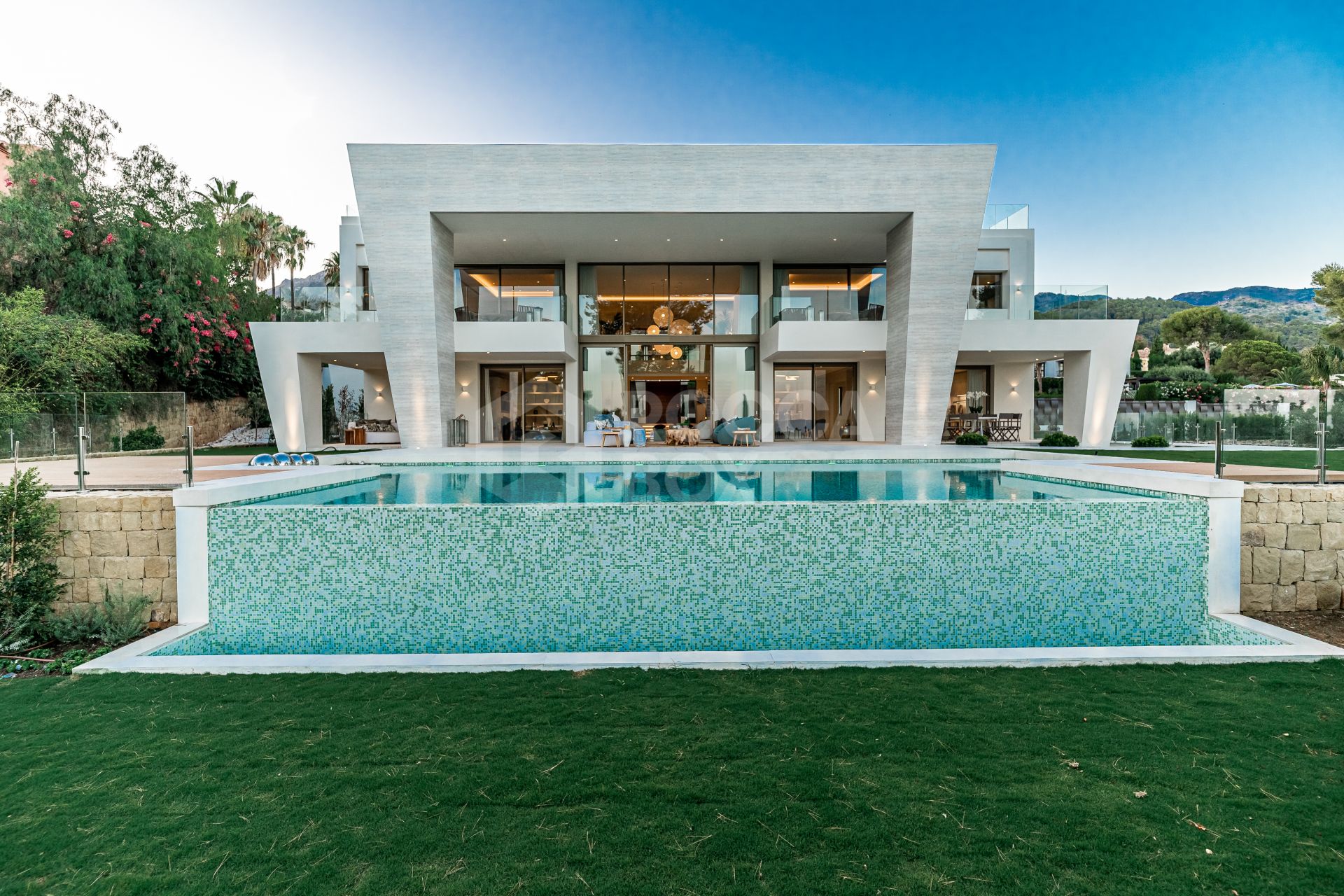 Luxury Marbella Mansion