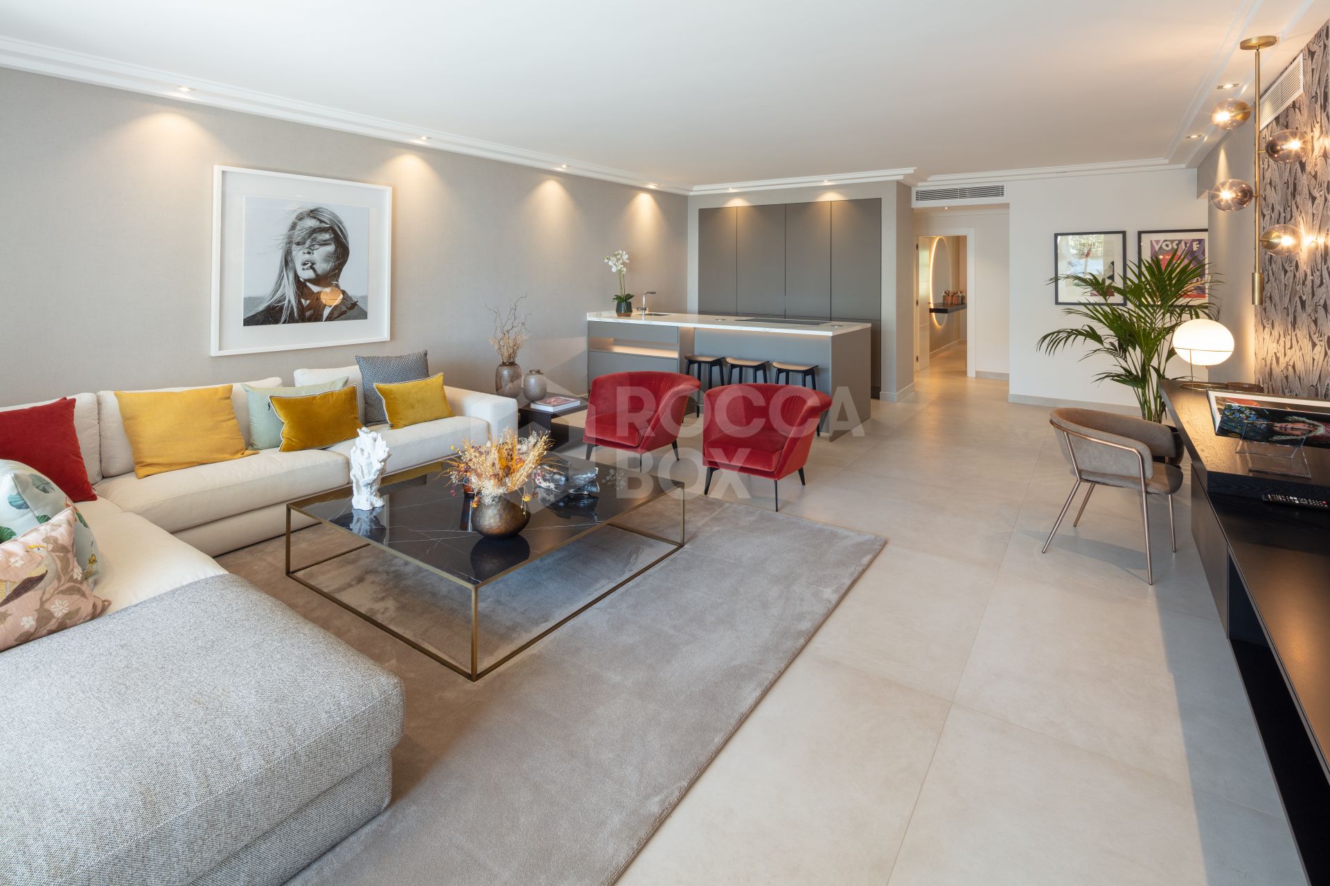 SPECTACULAR Puente Romano Apartment