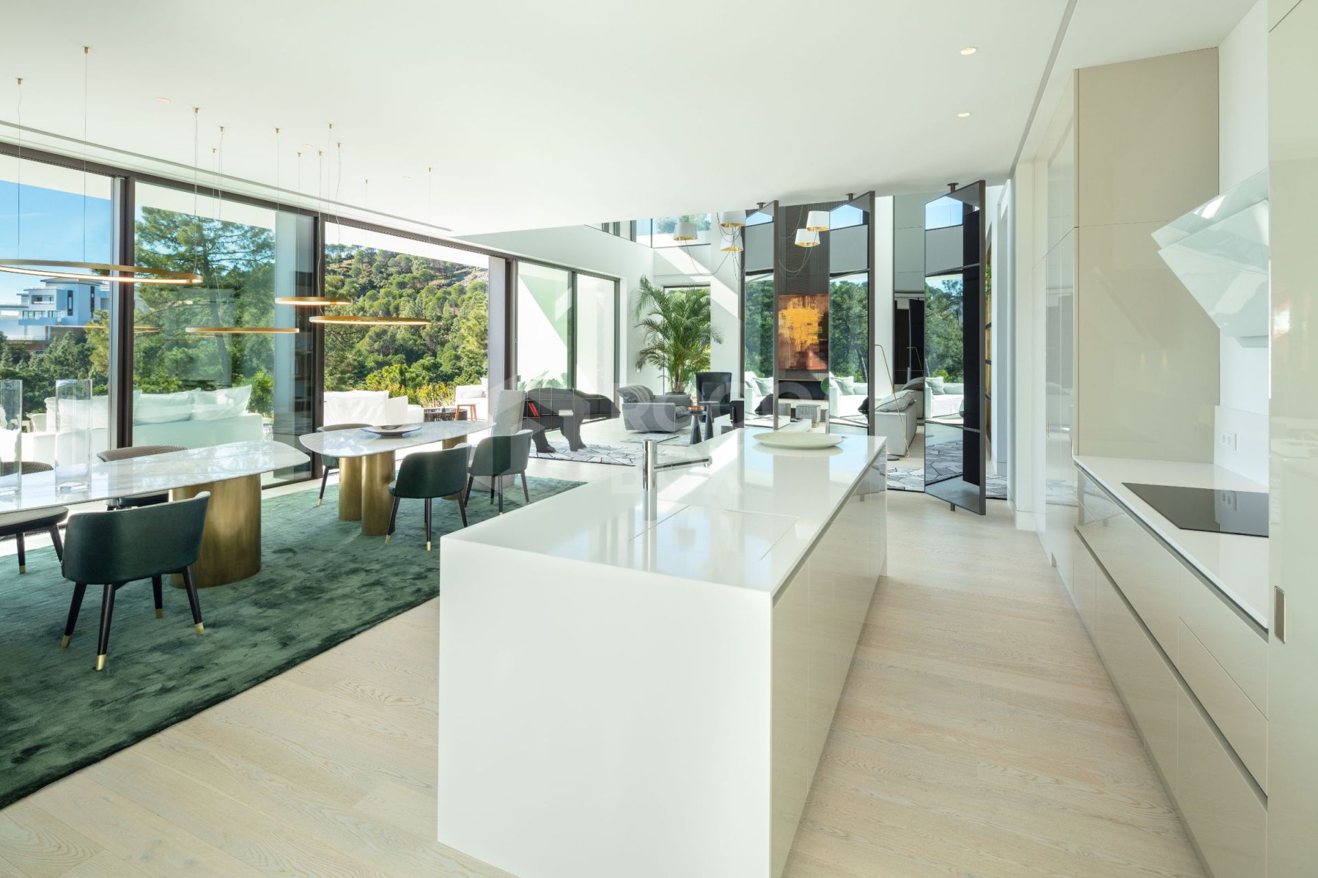 A stunning collection of built mountain villas minutes from Marbella and Puerto Banus.