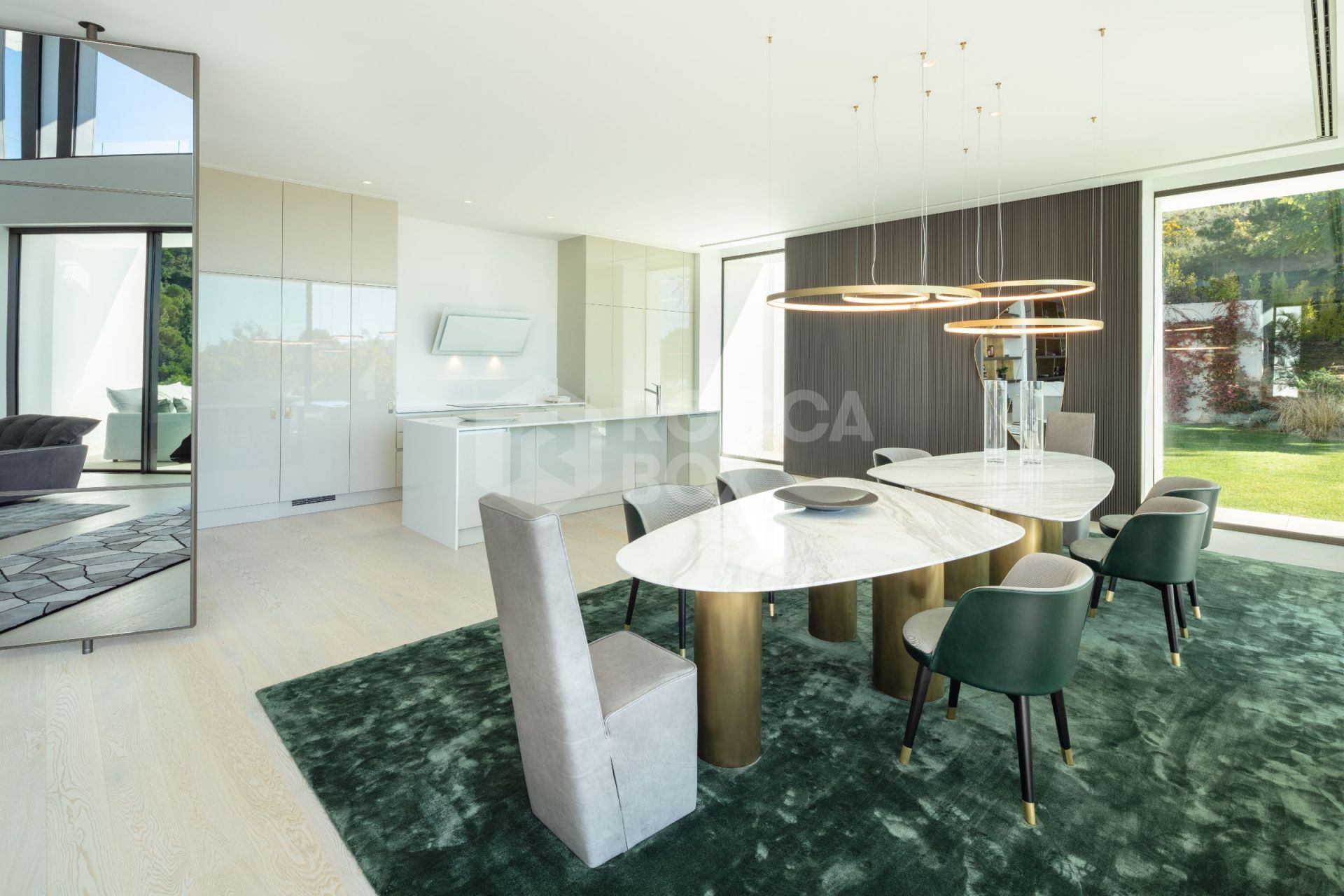 A stunning collection of built mountain villas minutes from Marbella and Puerto Banus.