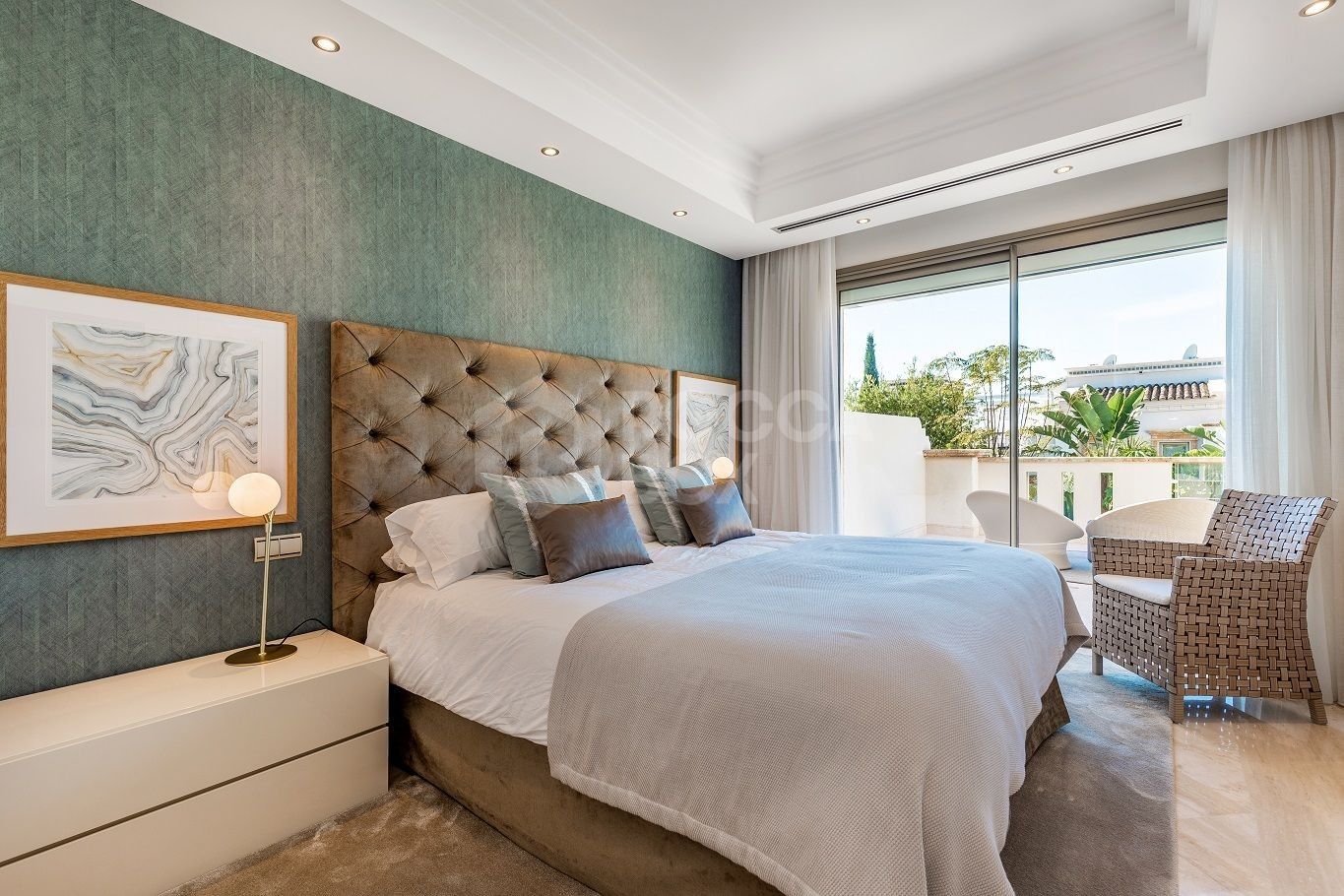 Spectacular Townhouse Exclusive in Sierra Blanca del Mar