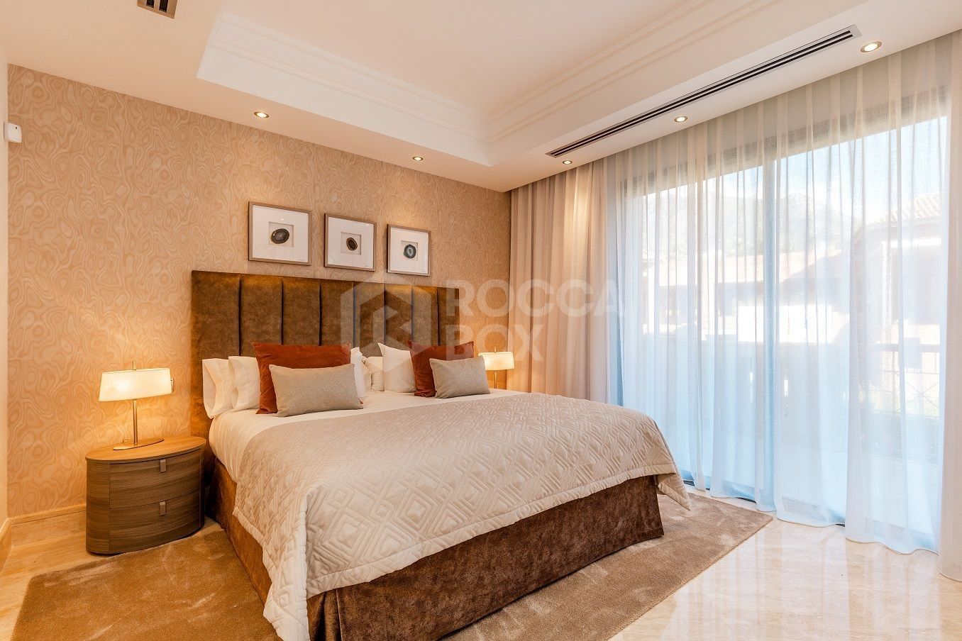 Spectacular Townhouse Exclusive in Sierra Blanca del Mar