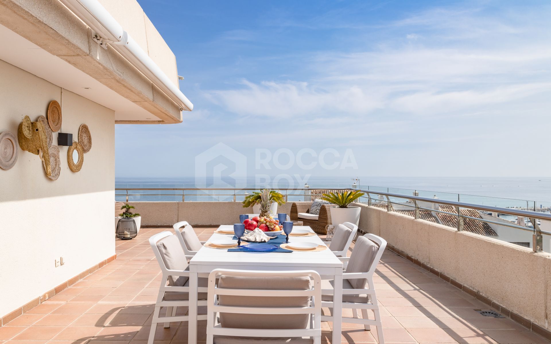 Luxury Redefined: Penthouse Living in Puerto Banús
