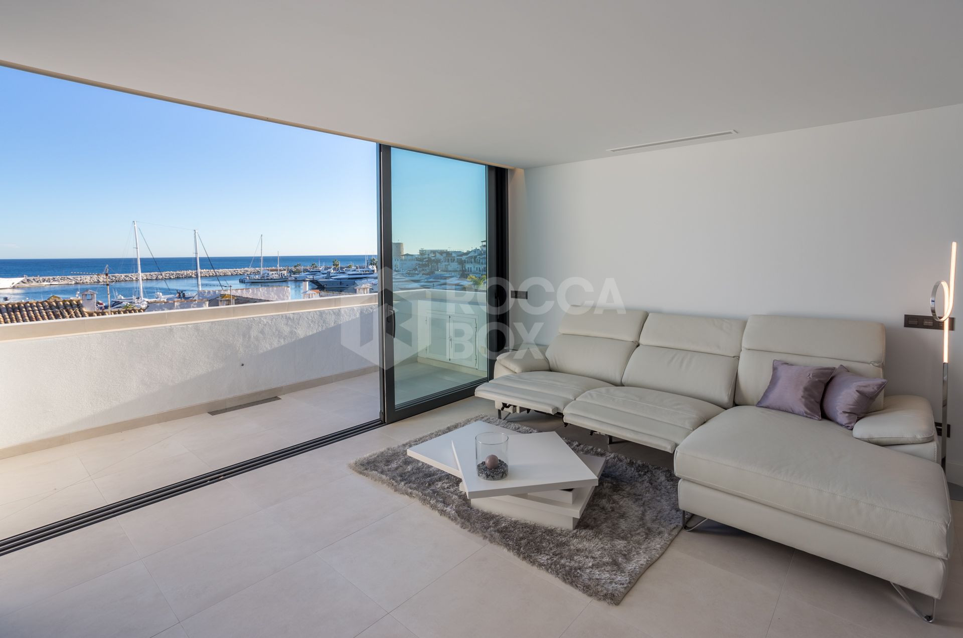 Duplex Penthouse for sale in Puerto Banus, Marbella (All)