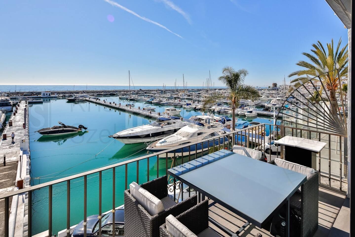 Properties to rent in Puerto Banus, Marbella (All)
