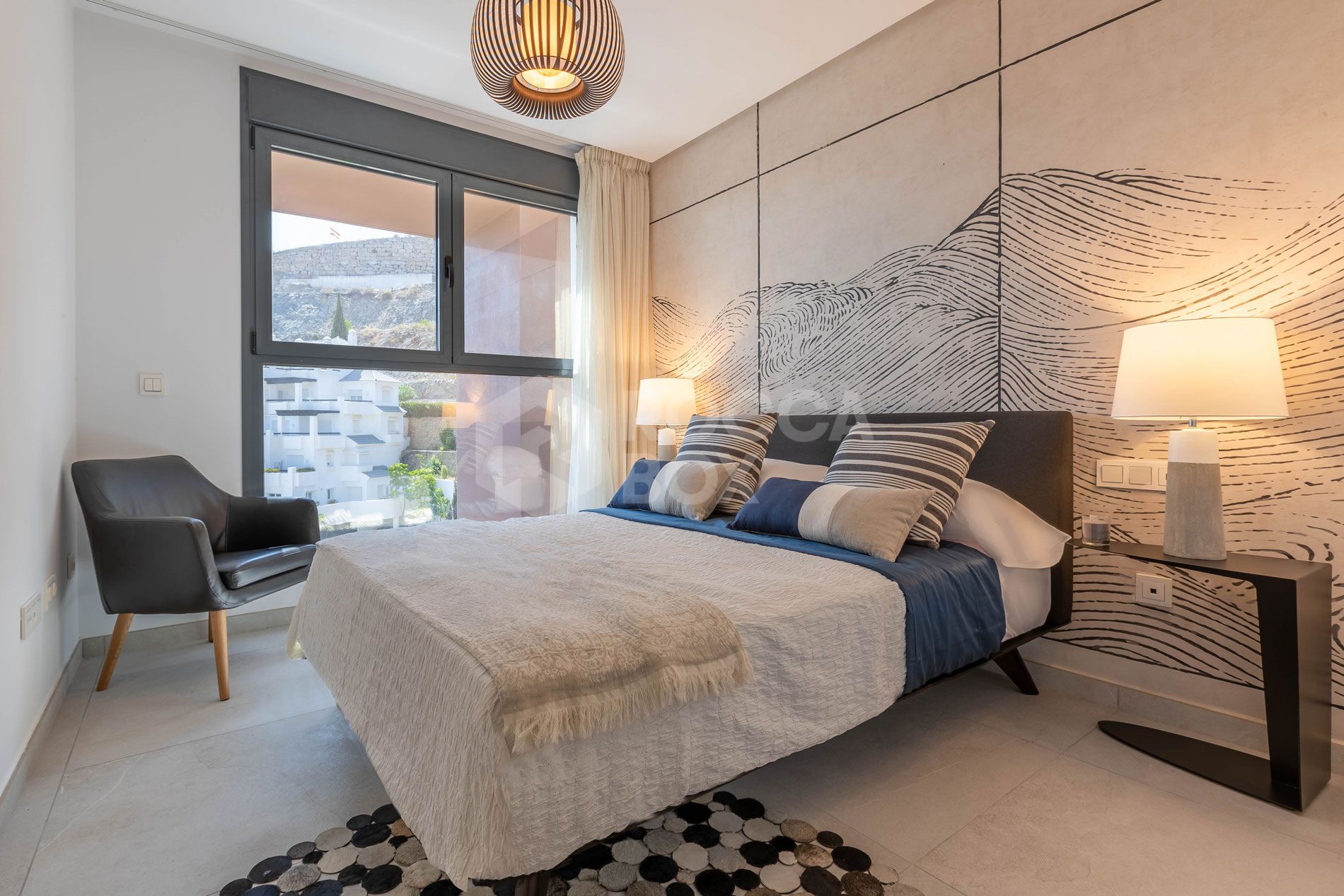 Alborada offers homes with a modern, attractive design and attention todetail, in a promotion perfectly integrated with the nature of its beautifulsurroundings.