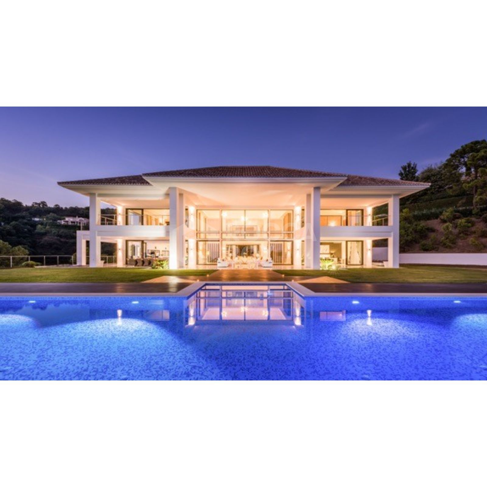 A rare opening exists to secure this villa for sale in La Zagaleta, Benahavis.