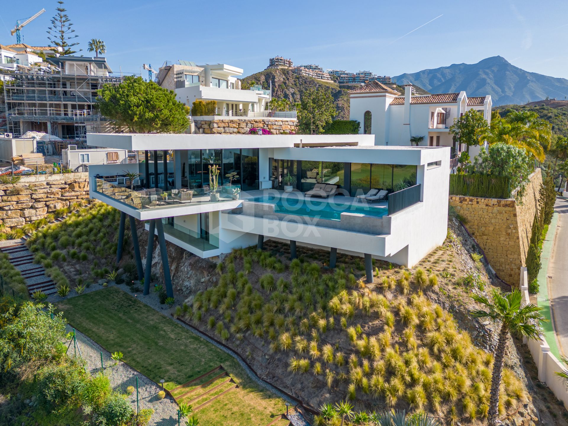 Luxury Marbella Golf Club Villa