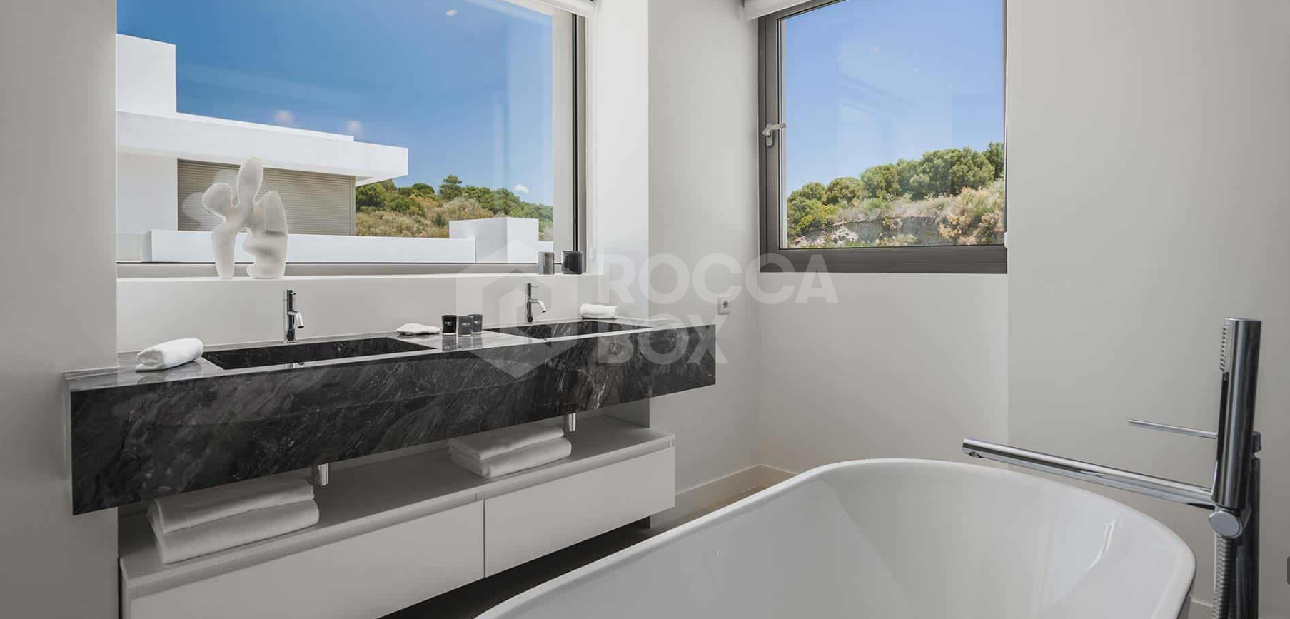 Contemporary luxury villa in Marbella