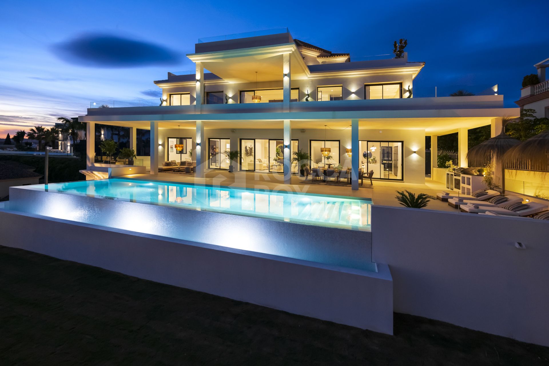 Luxury villa with sea views in Marbella