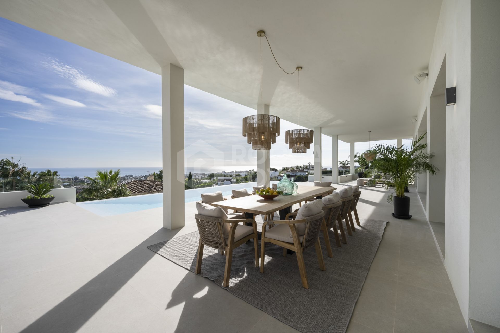 Luxury villa with sea views in Marbella