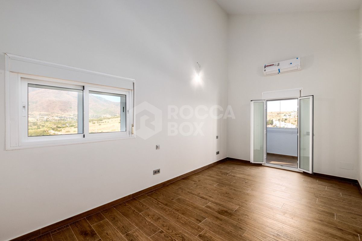 Penthouse in Estepona