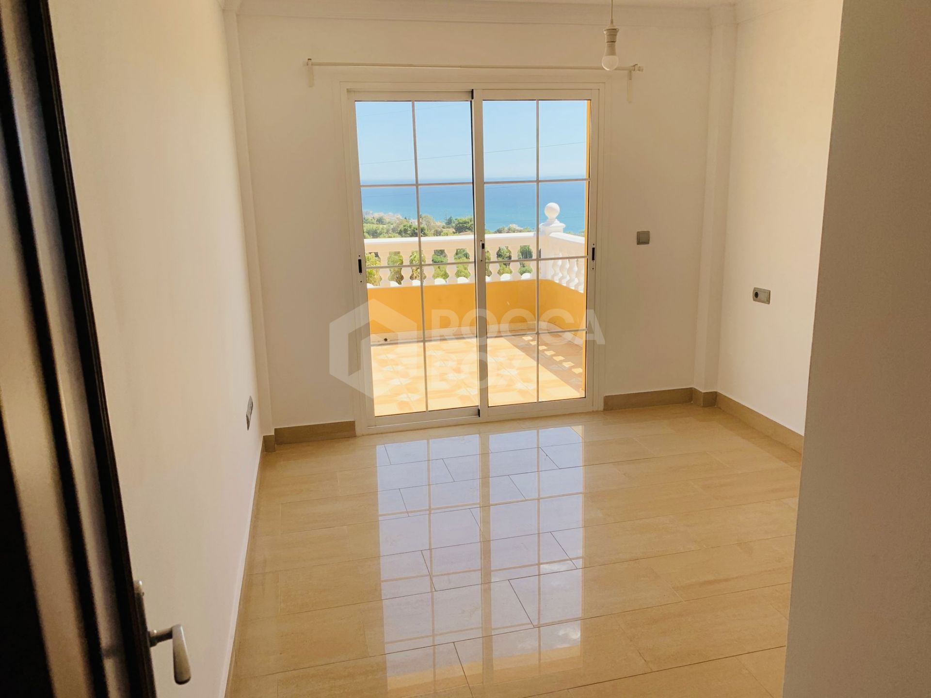 Villa with sea views in Benalmadena