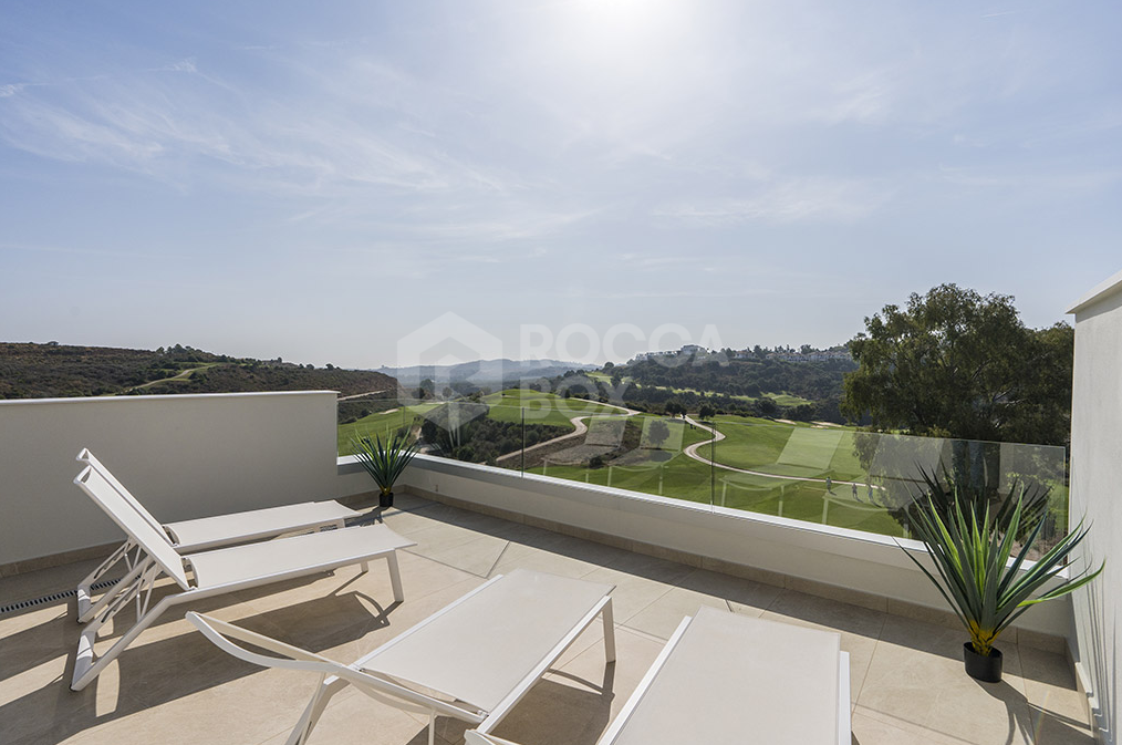 Luxury Golf-Front Homes Surrounded by Natural Beauty on the Costa del Sol