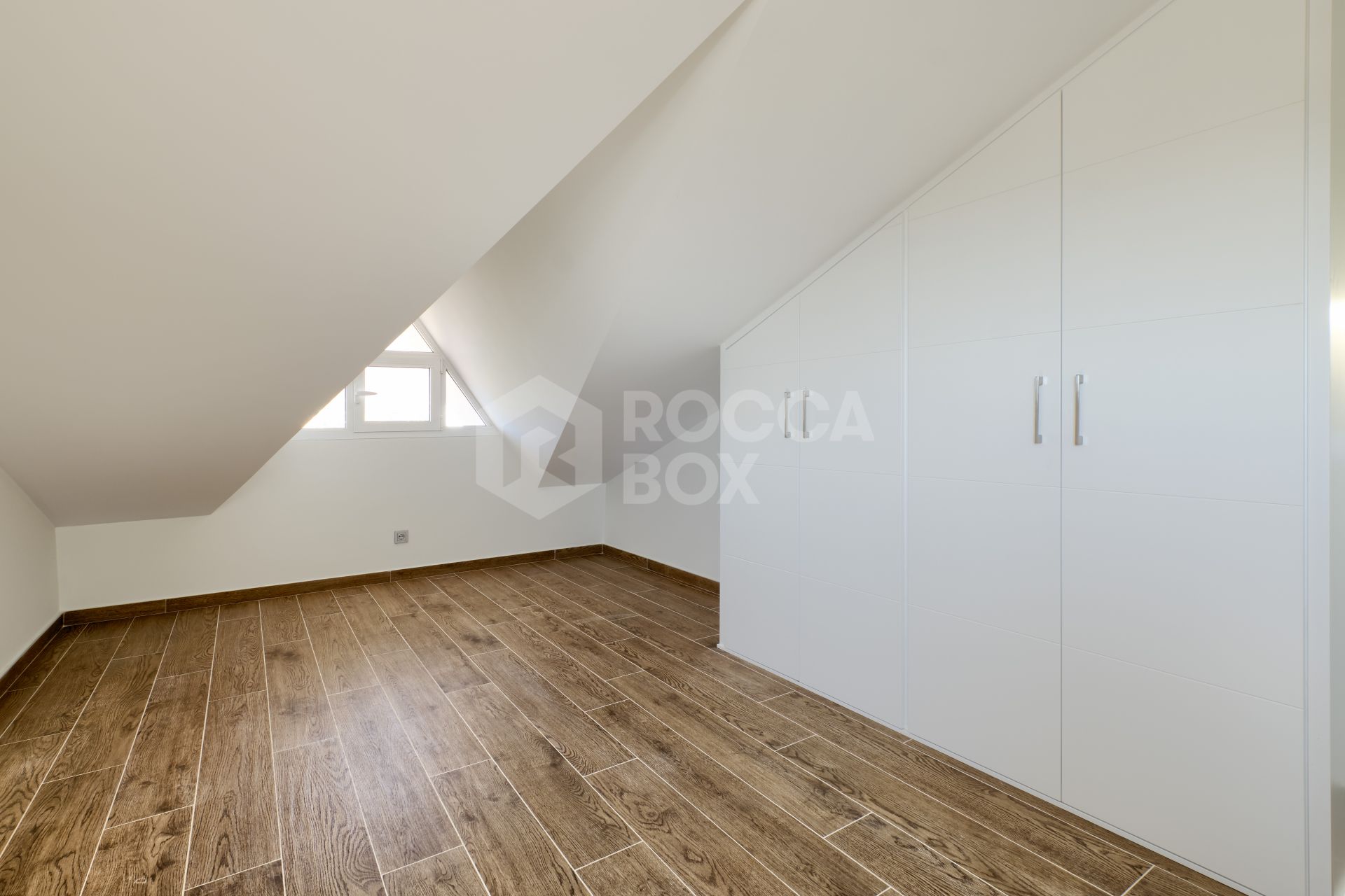 Duplex Penthouse with sea views