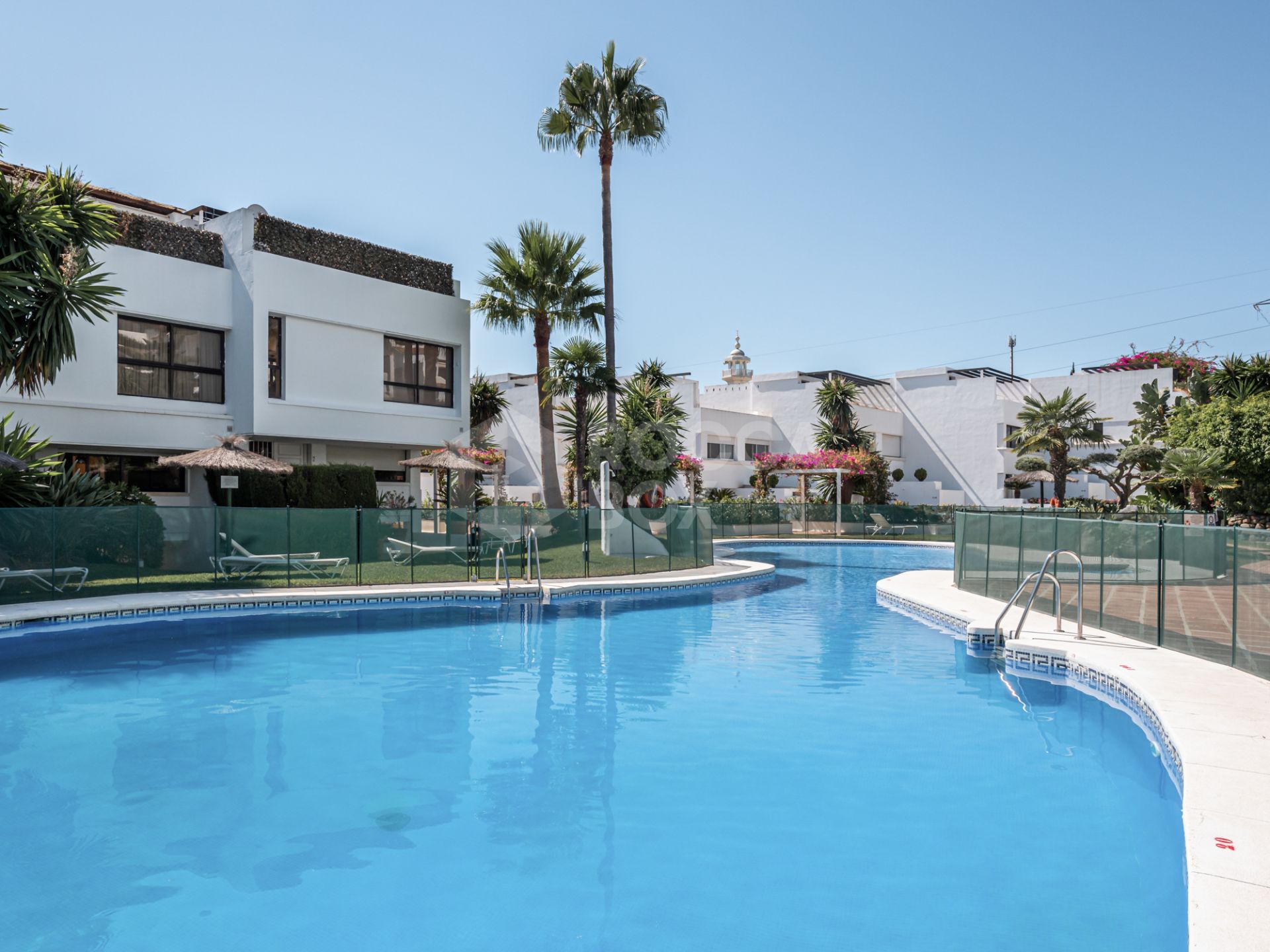 Duplex Penthouse in Puente Romano Golden Mile, Marbella