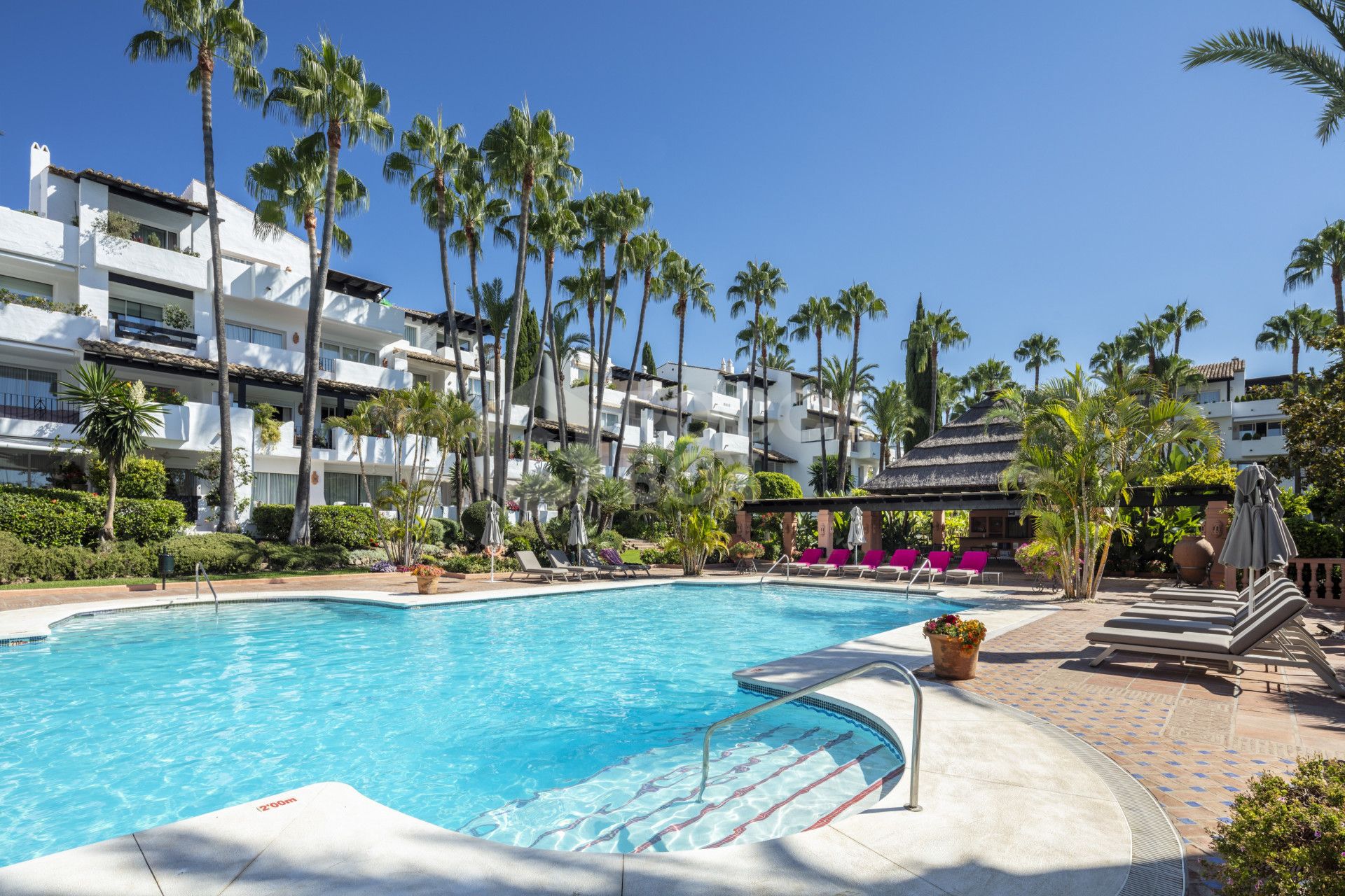 Apartment in Puente Romano Golden Mile, Marbella